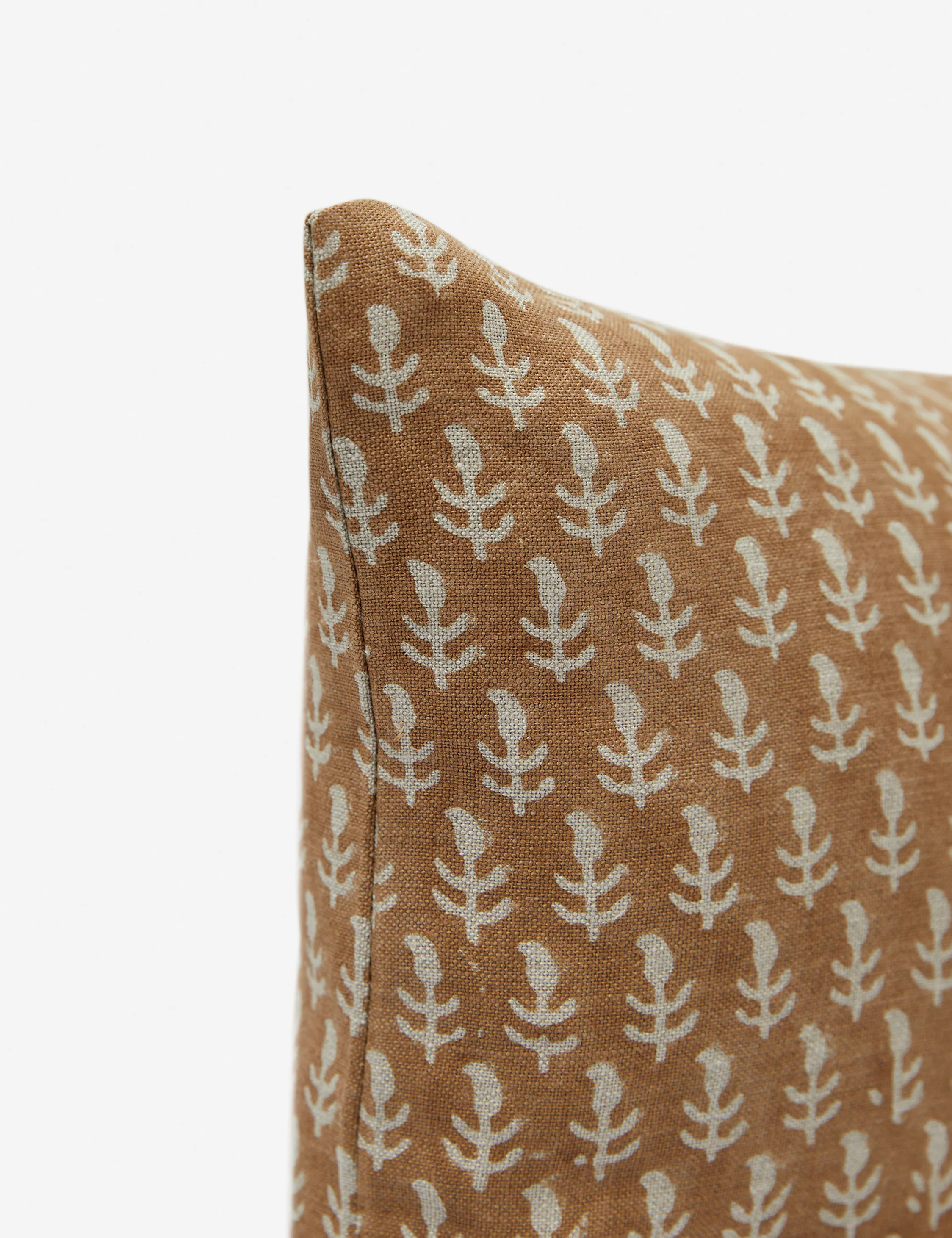 Agnes Linen Pillow - Image 15