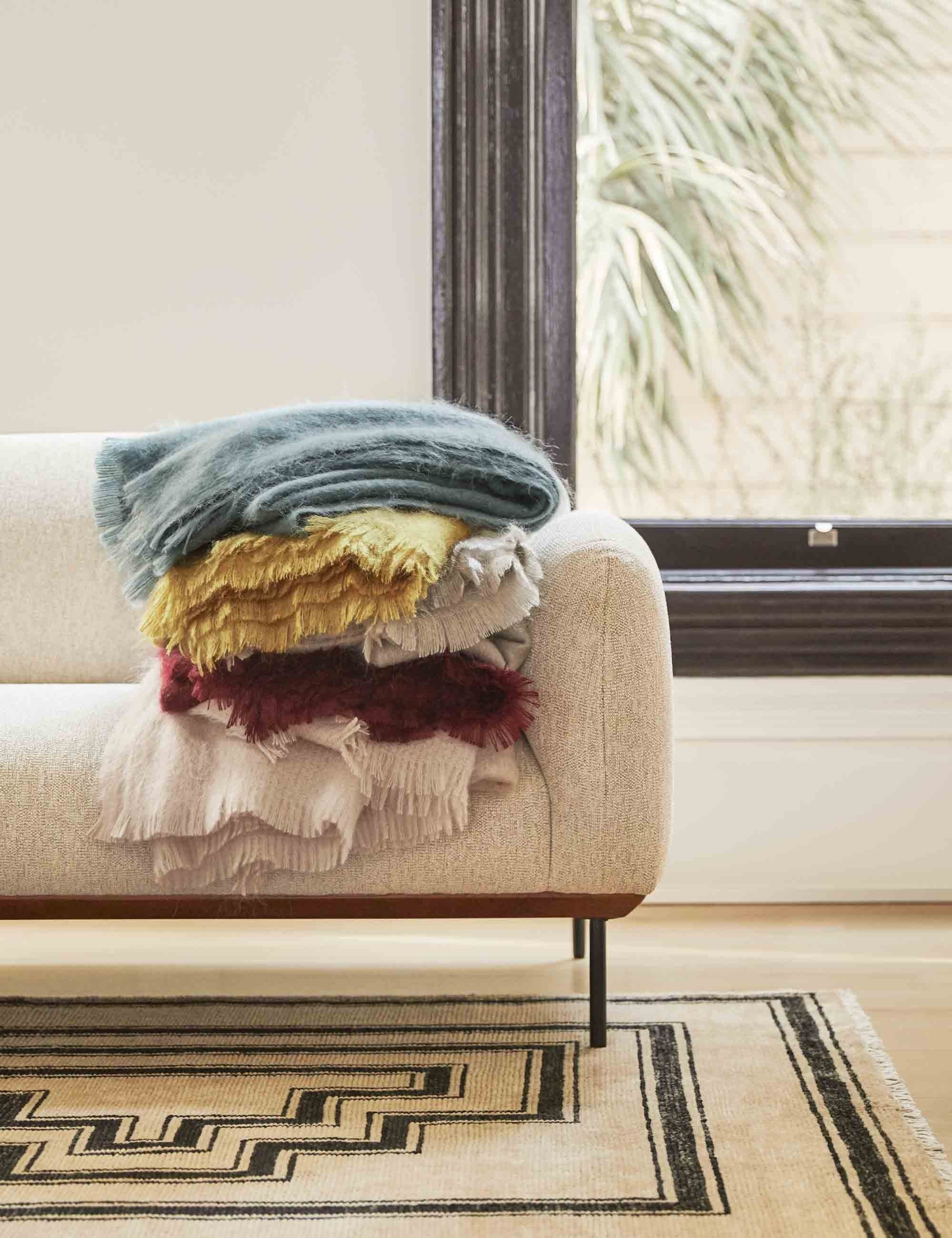 Aimee Mohair Throw - Image 12