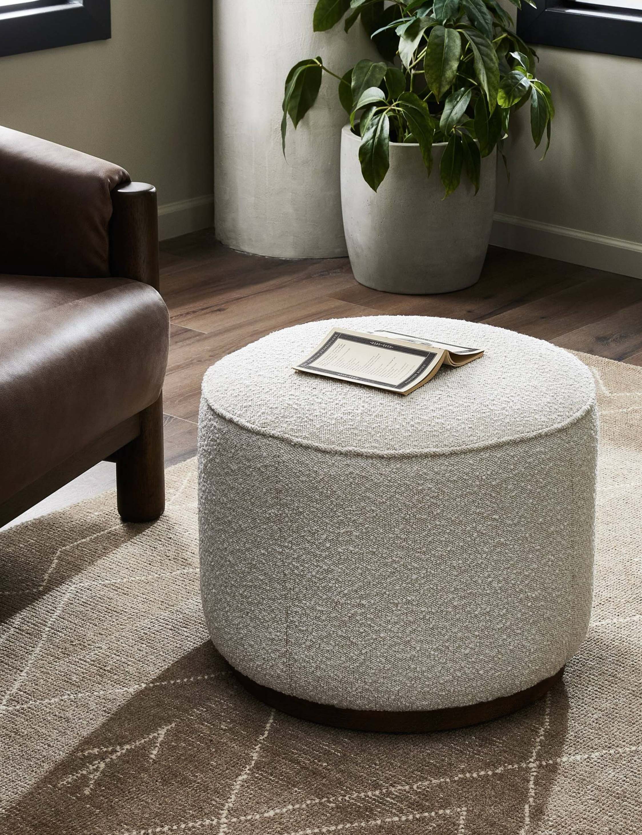Aldora Stool - Image 10
