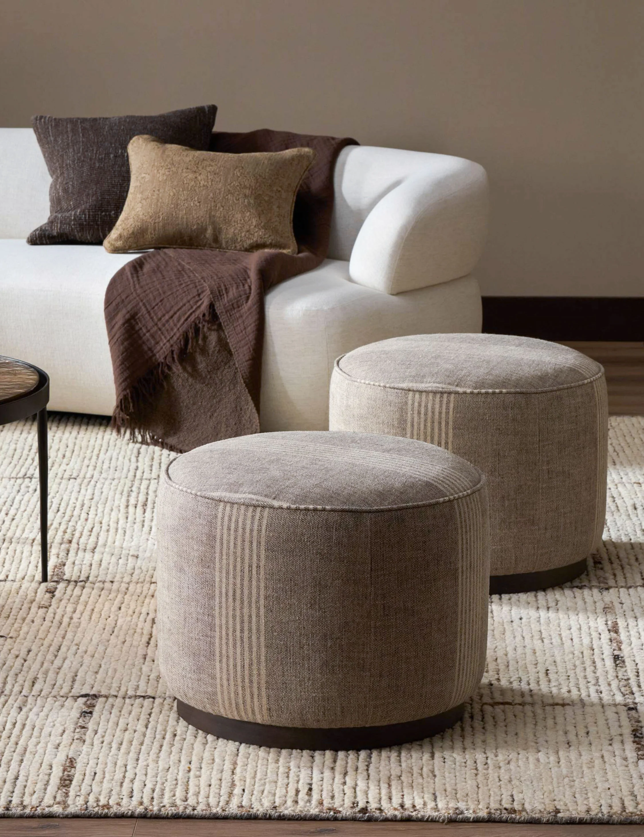 Aldora Stool - Image 23