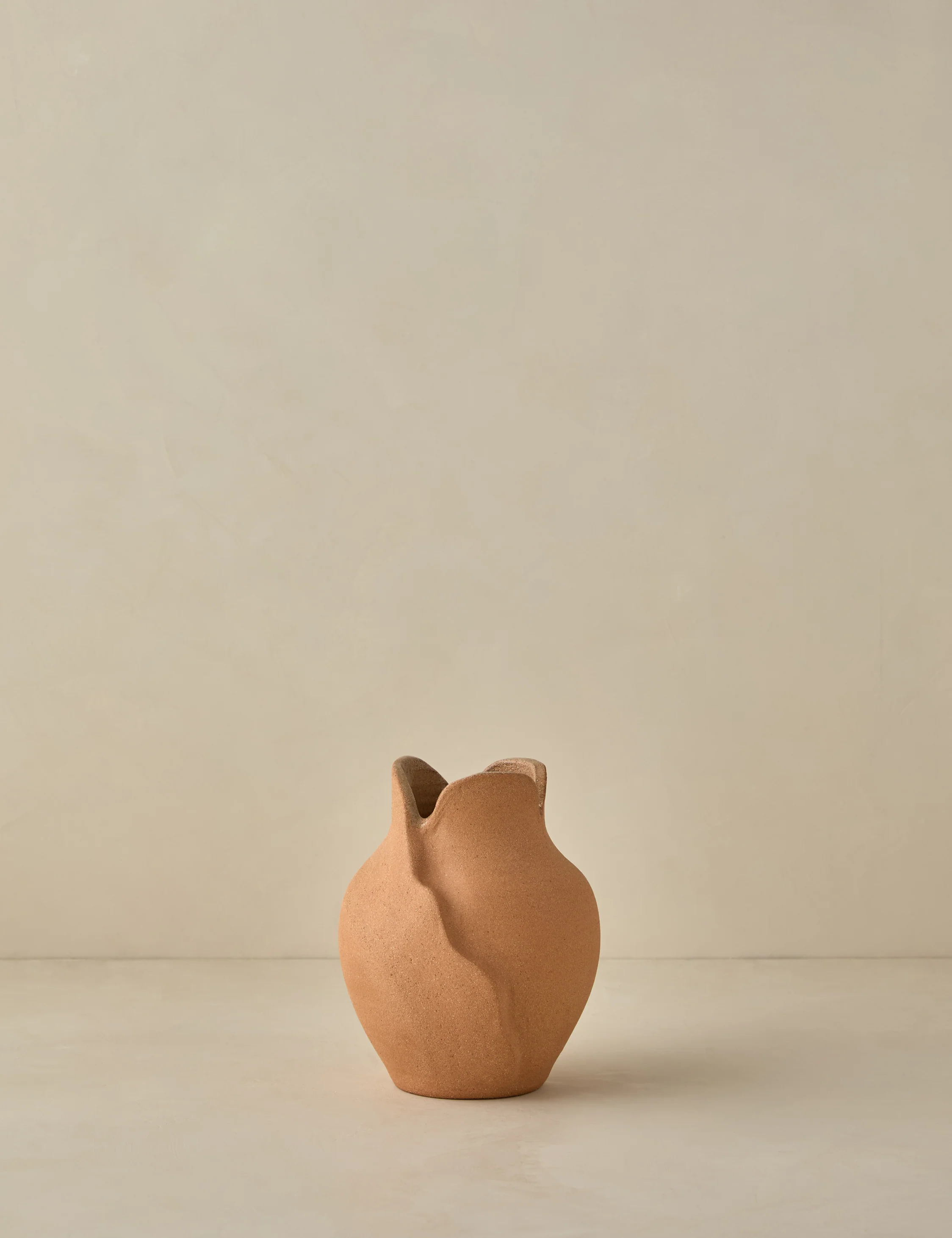 Amelia Vase by dumæ - Image 4