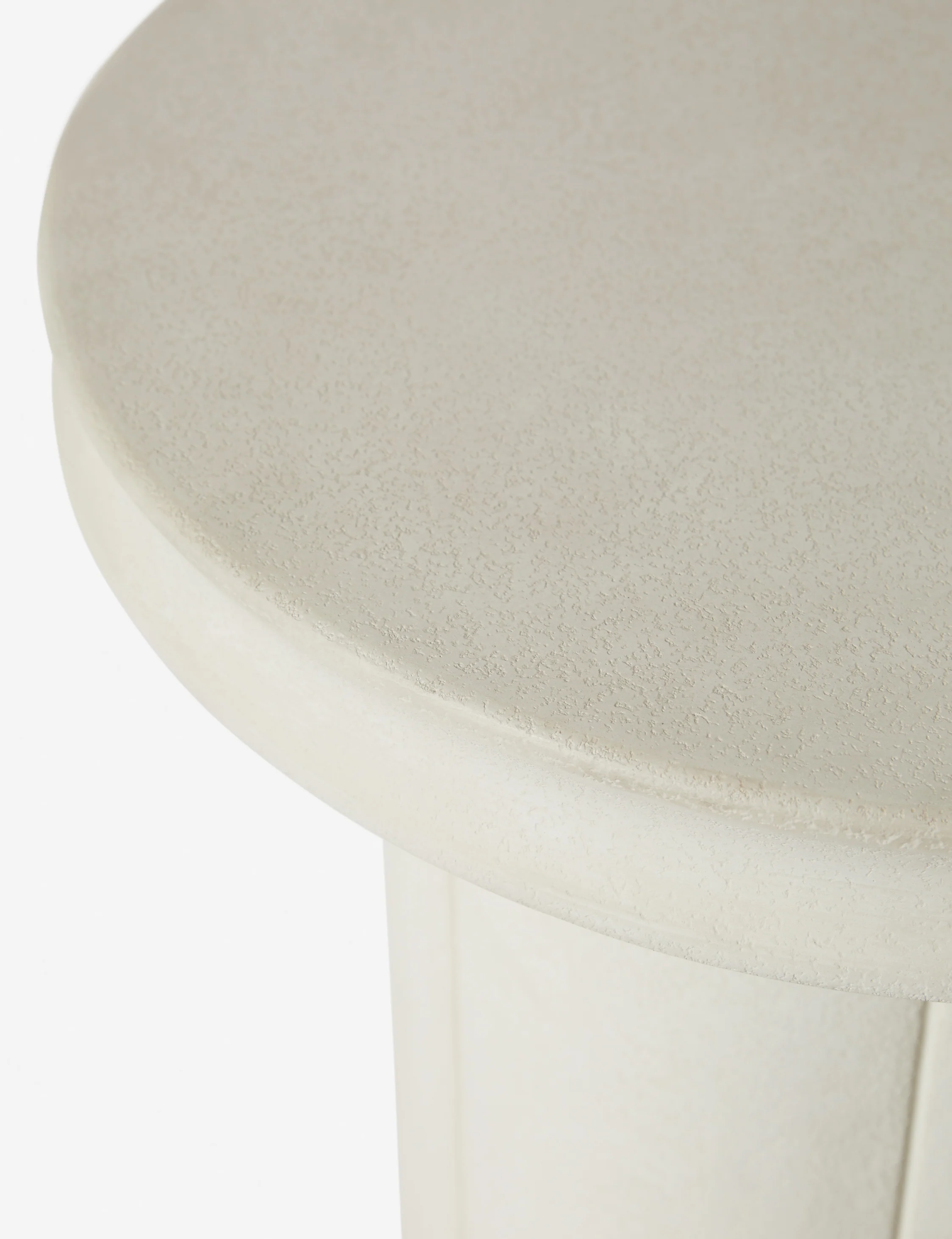 Apel Indoor / Outdoor Round Side Table - Image 4
