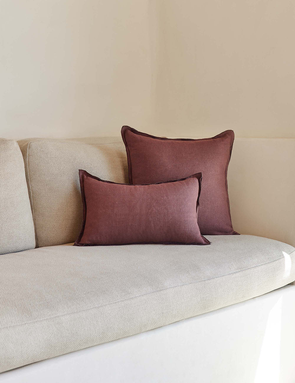 Arlo Linen Pillow - Image 37