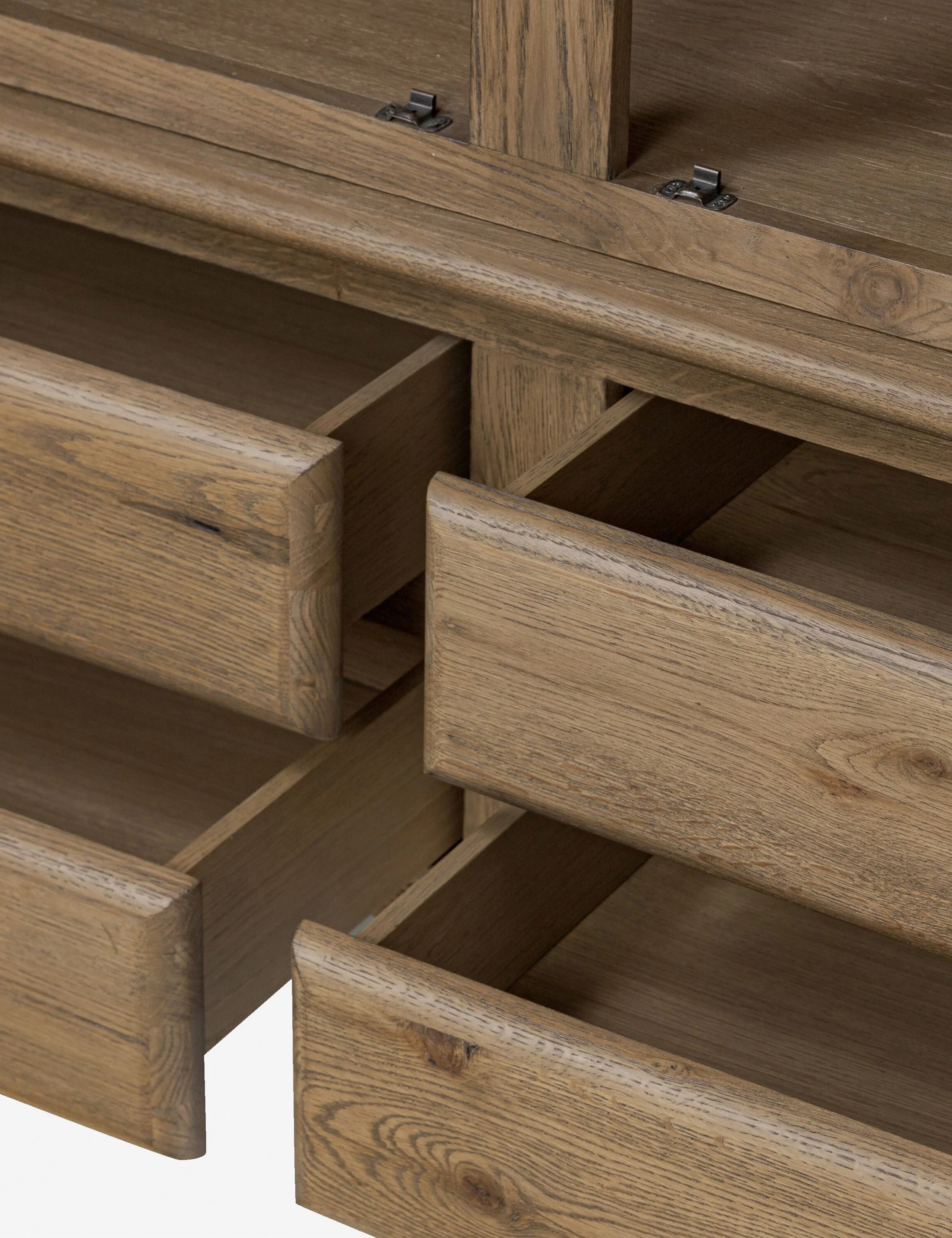 Ashcroft Cabinet - Image 11
