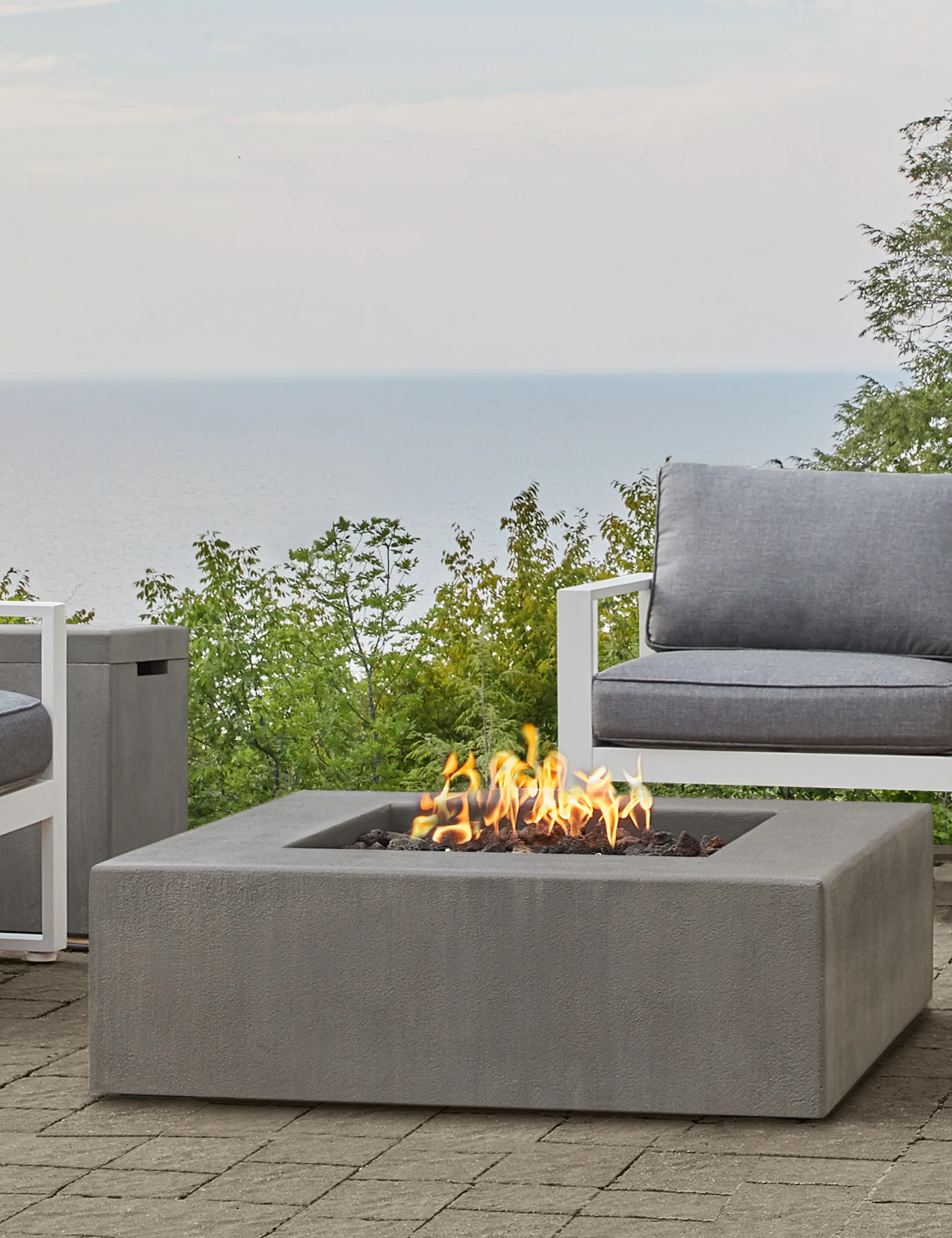 Auberon Fire Table - Image 8