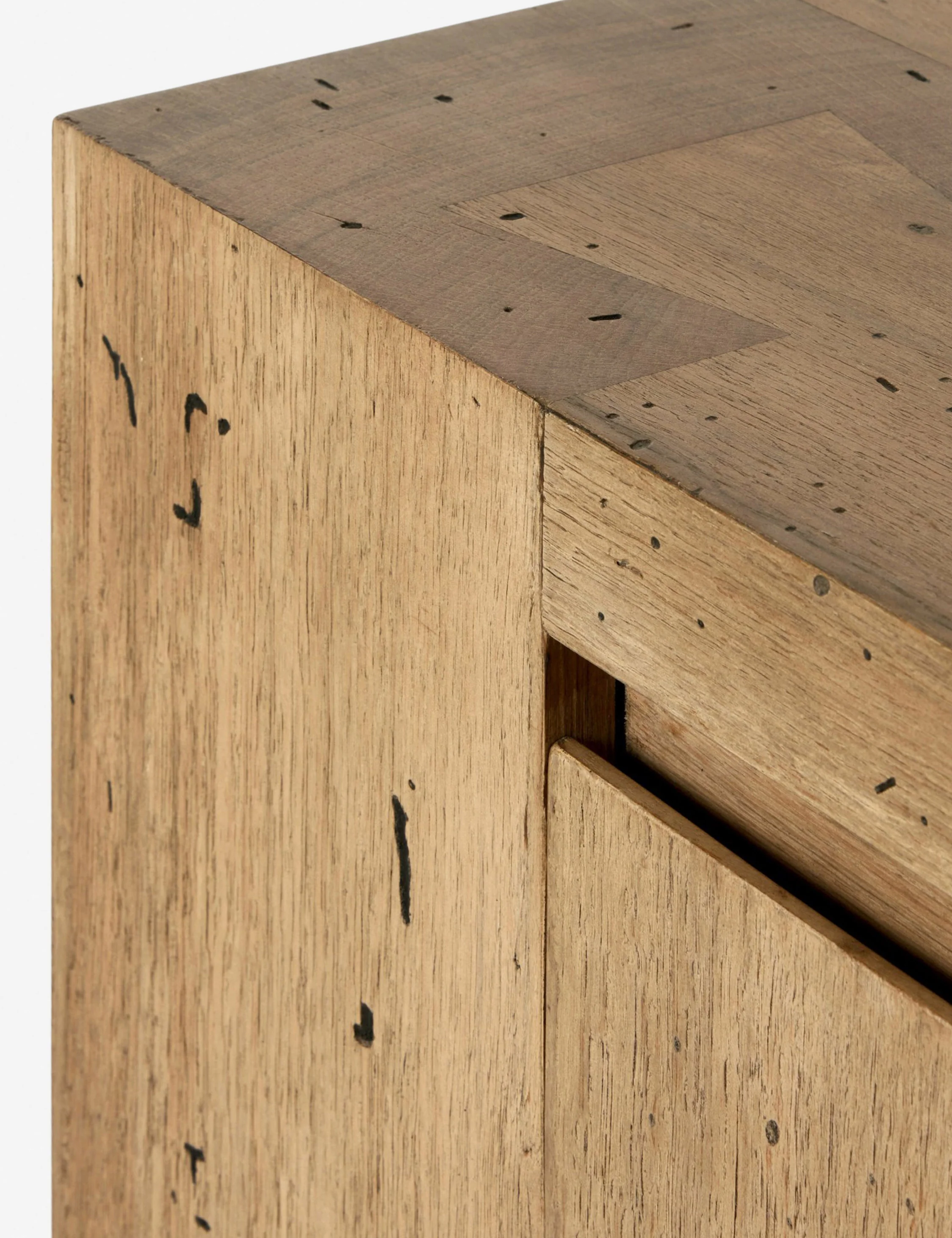 Bevan Media Console - Image 22