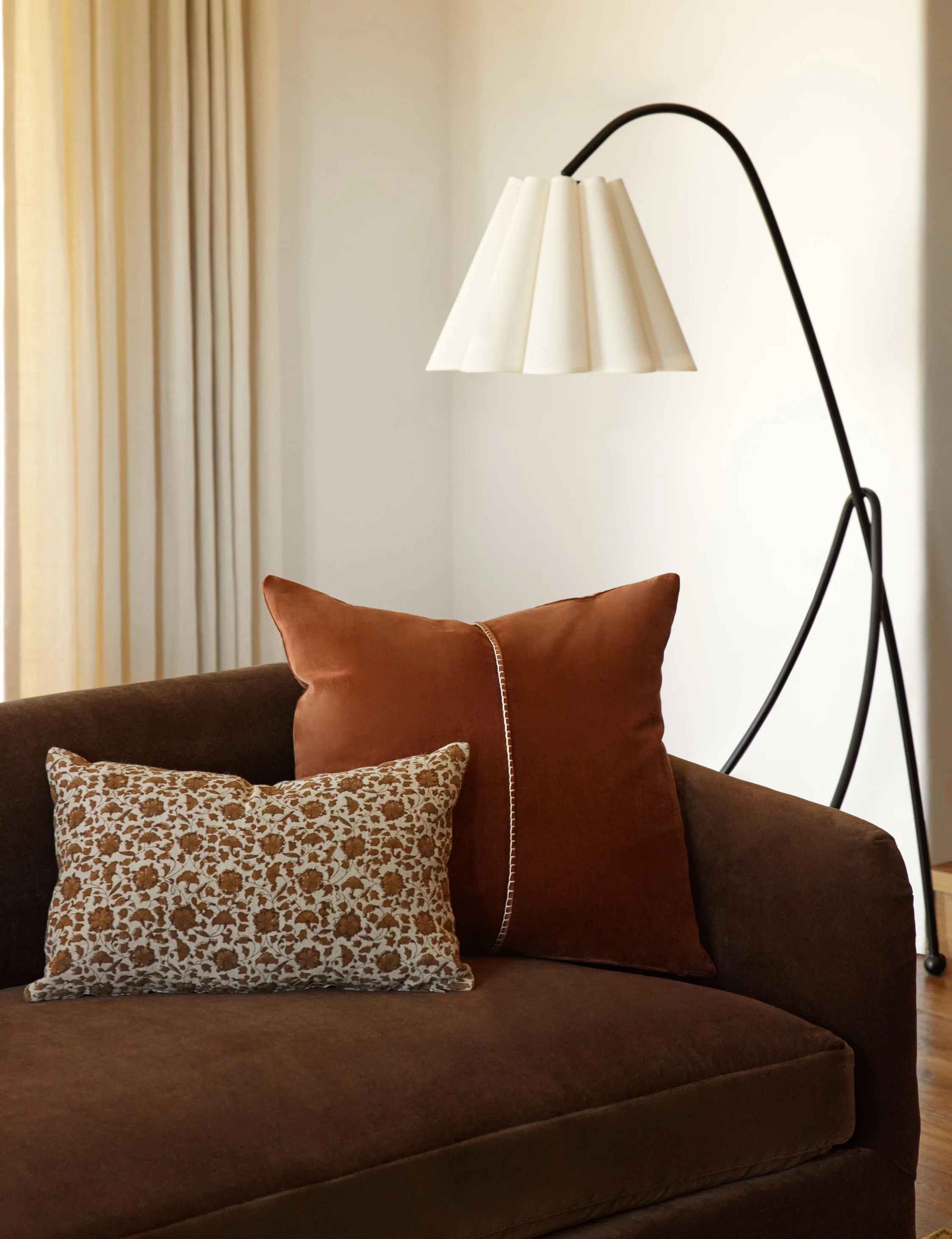 Caddie Velvet Pillow - Image 13