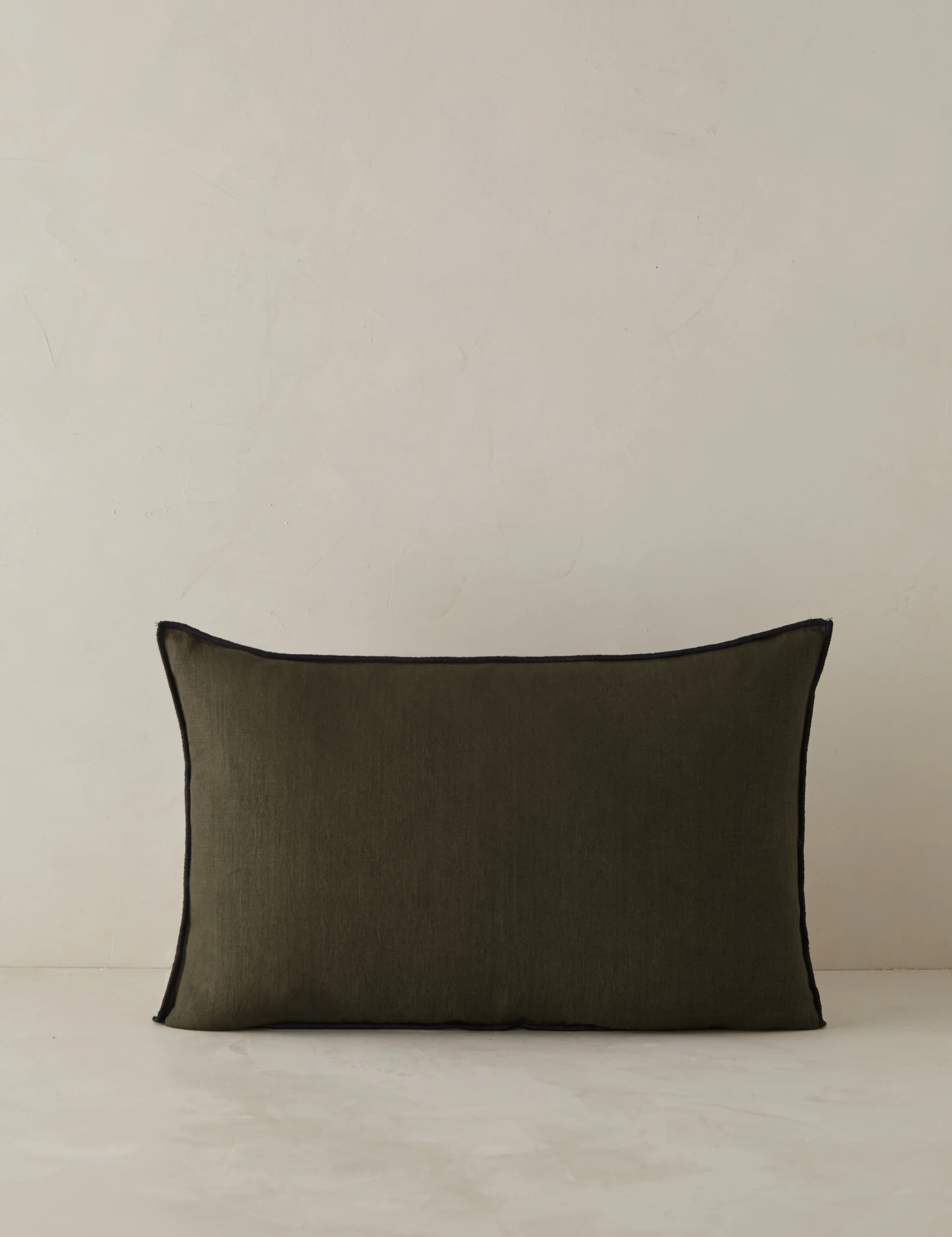 Carys Contrast Linen Pillow - Image 10