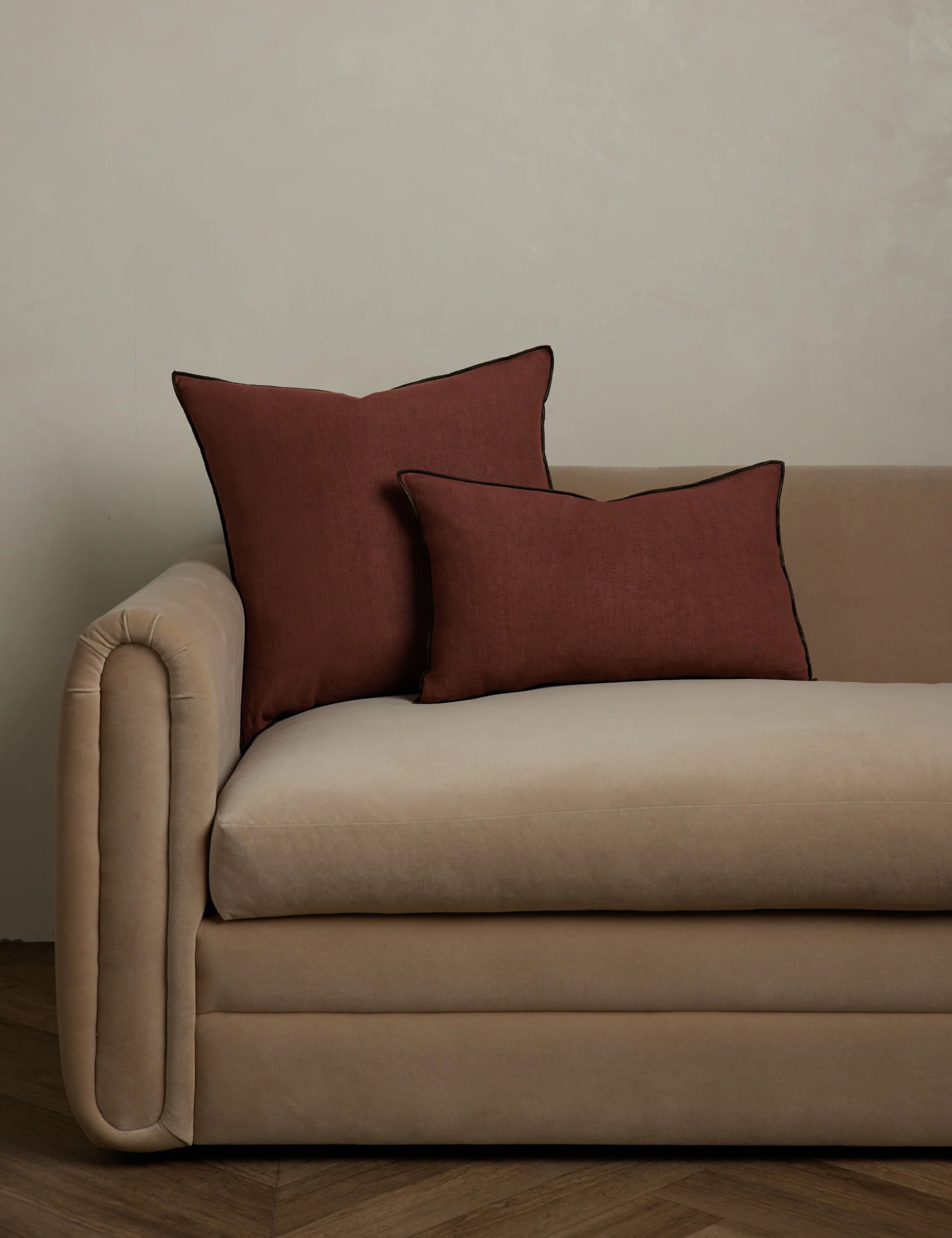 Carys Contrast Linen Pillow - Image 20