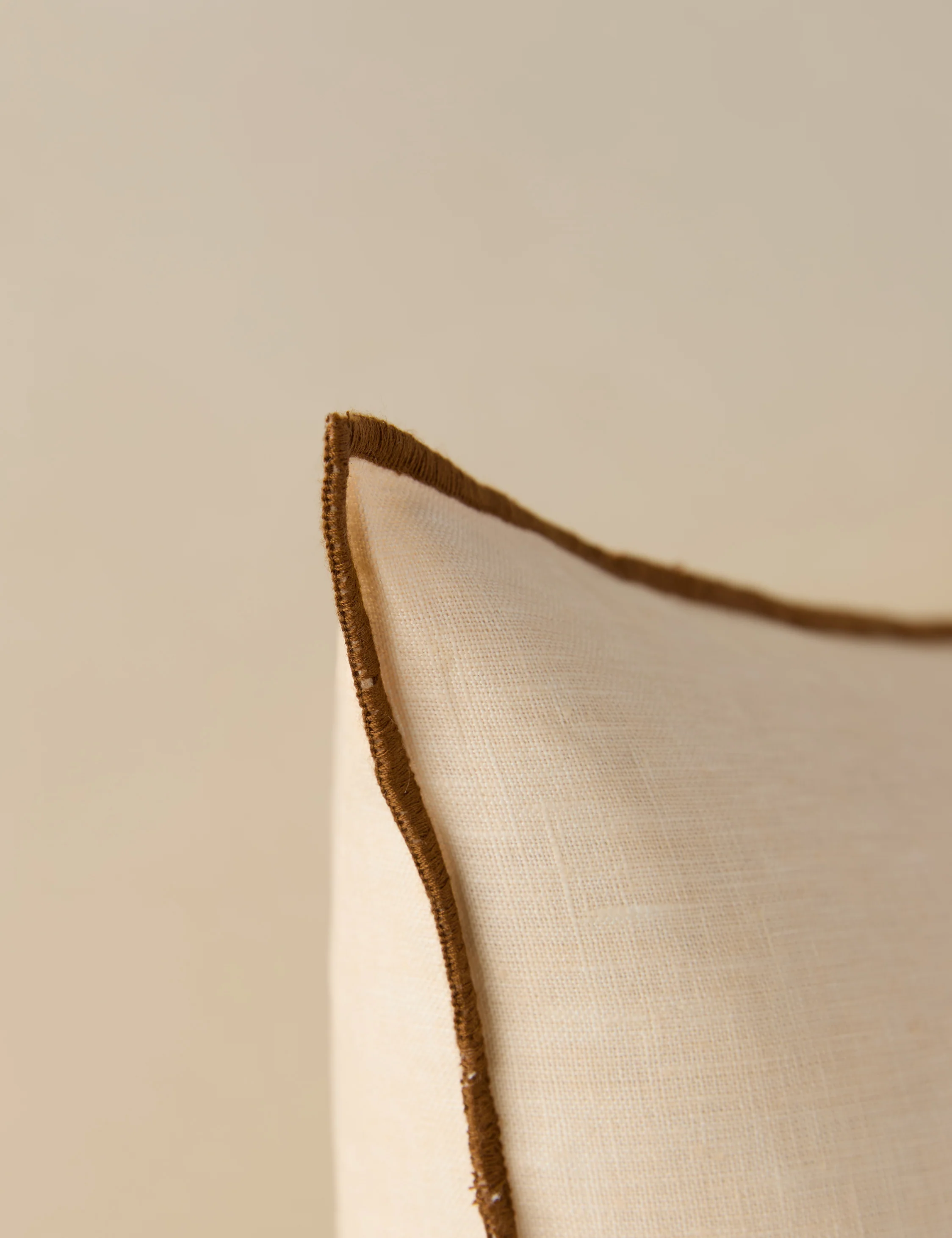 Carys Contrast Linen Pillow - Image 53