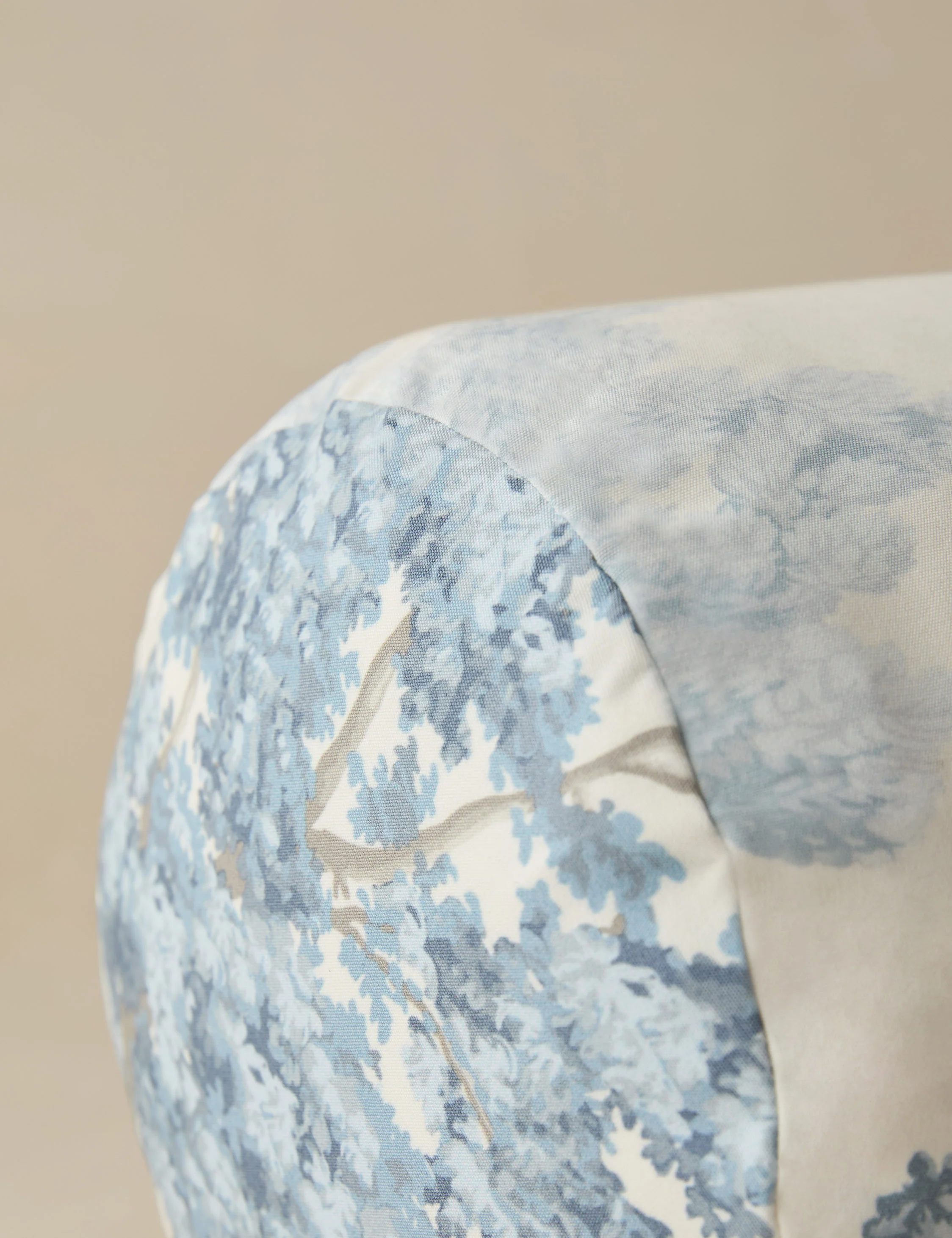 Central Park Pillow by Scalamandre - Image 11