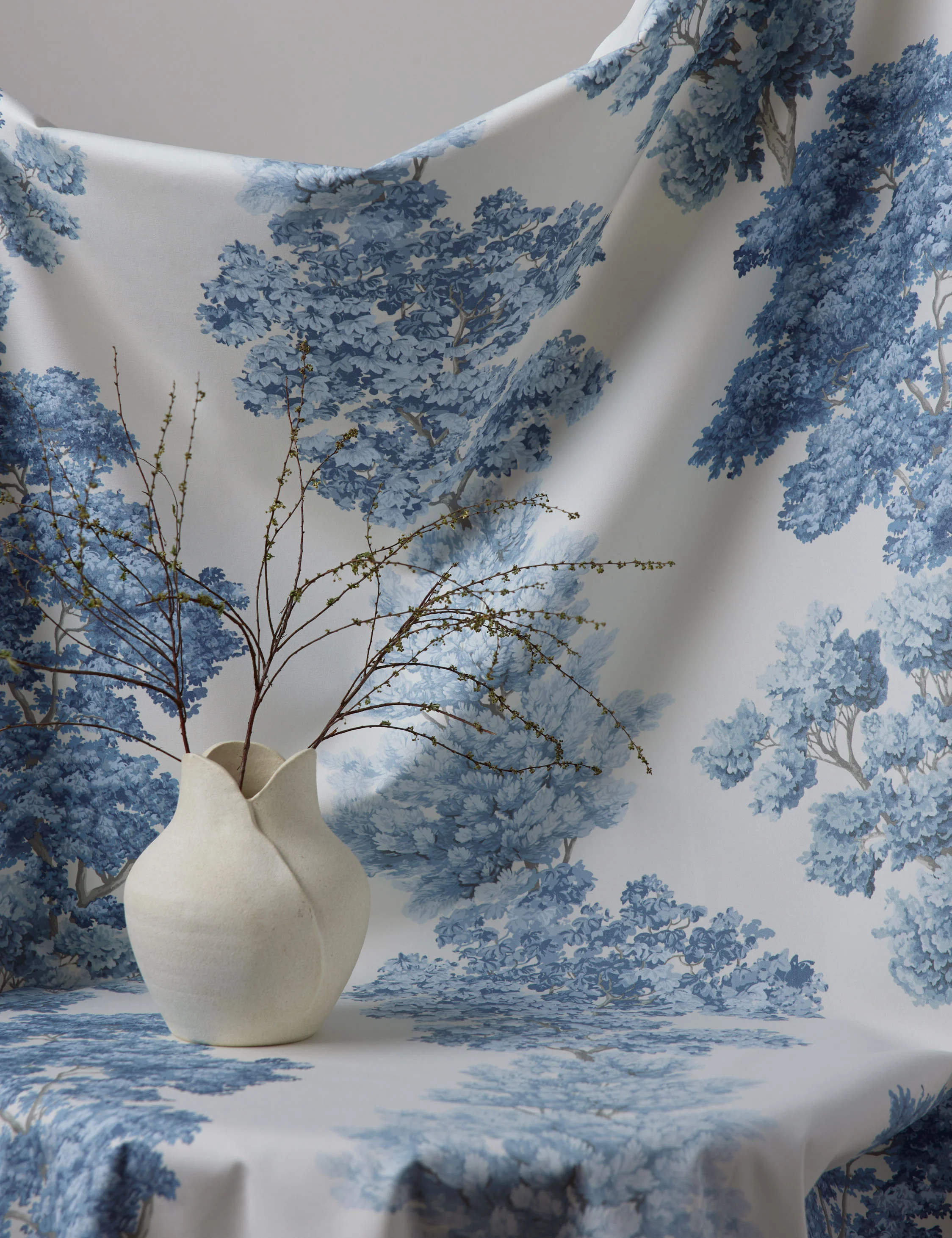 Central Park Cotton Fabric by Scalamandré - Image 5