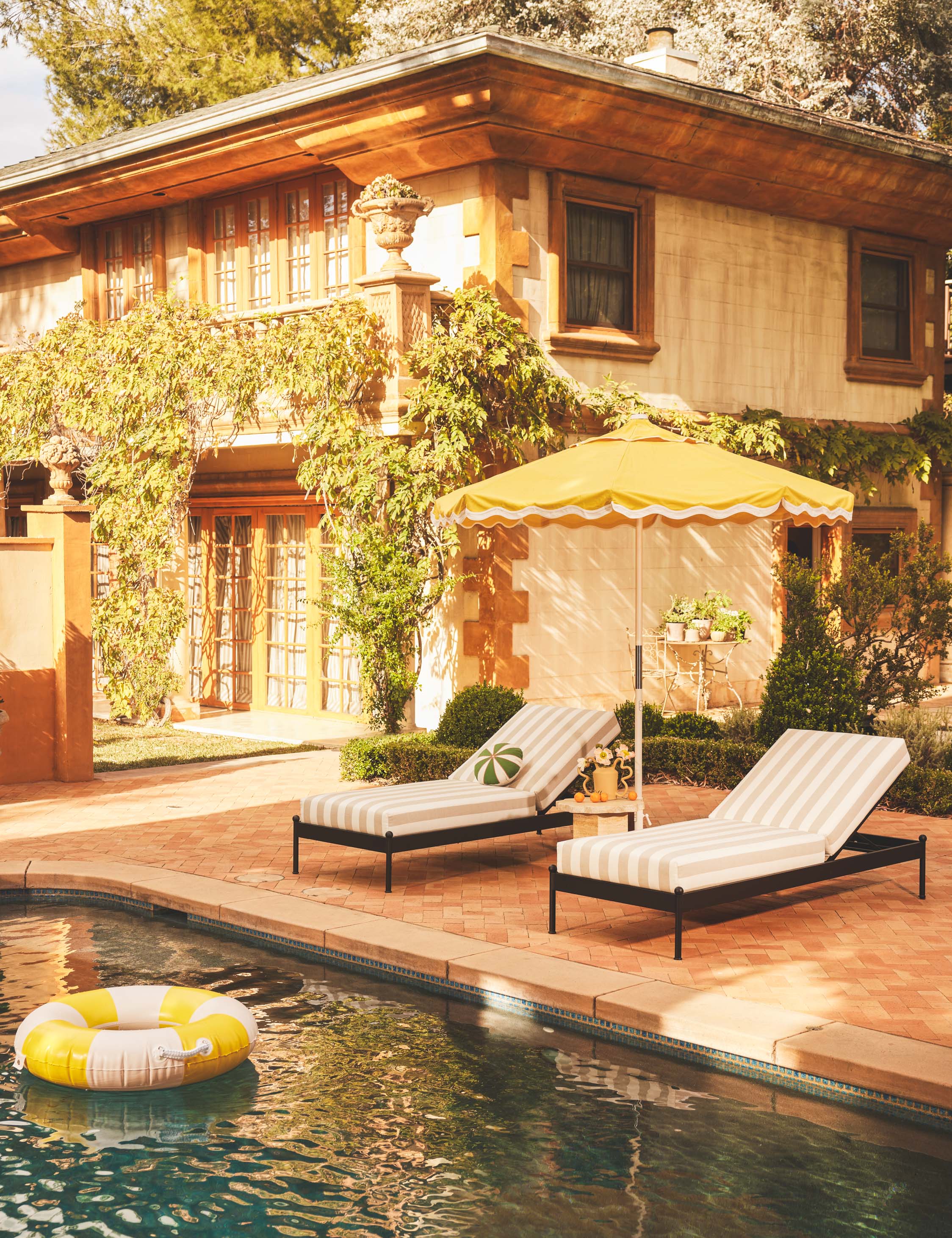 Classic Pool Float by Business & Pleasure Co. - Image 6