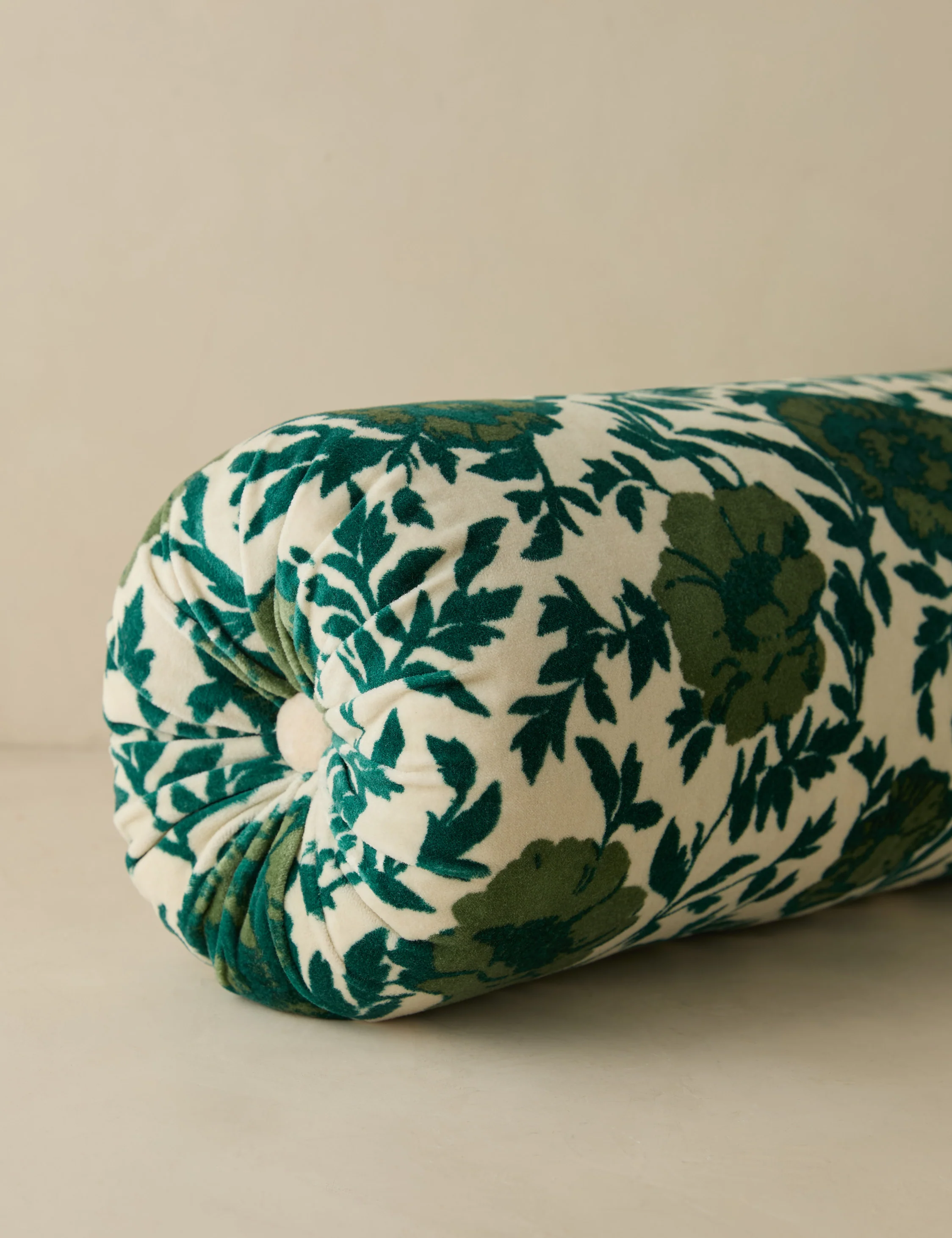Corabel Velvet Pillow - Image 19
