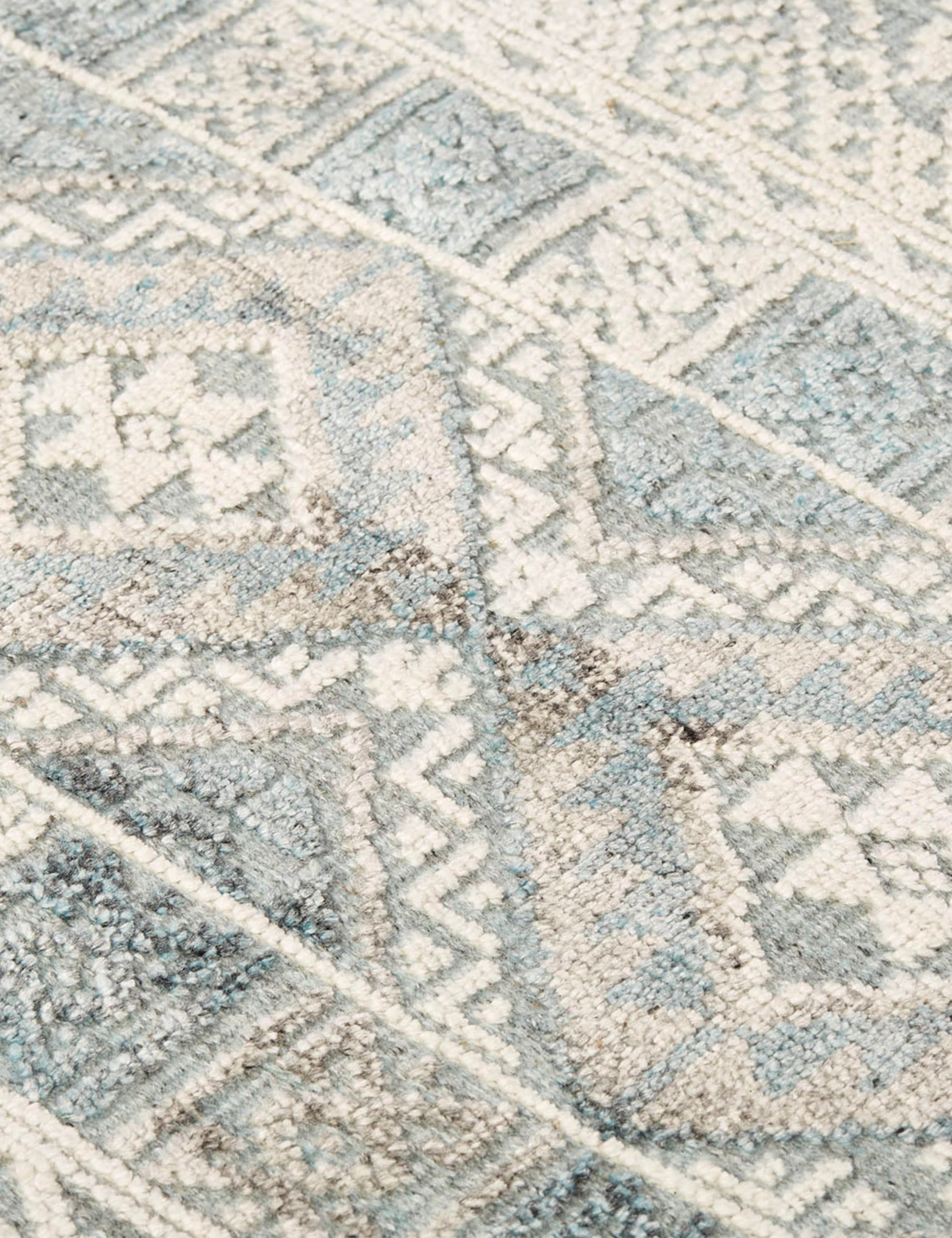Cosette Hand-Knotted Rug - Image 5