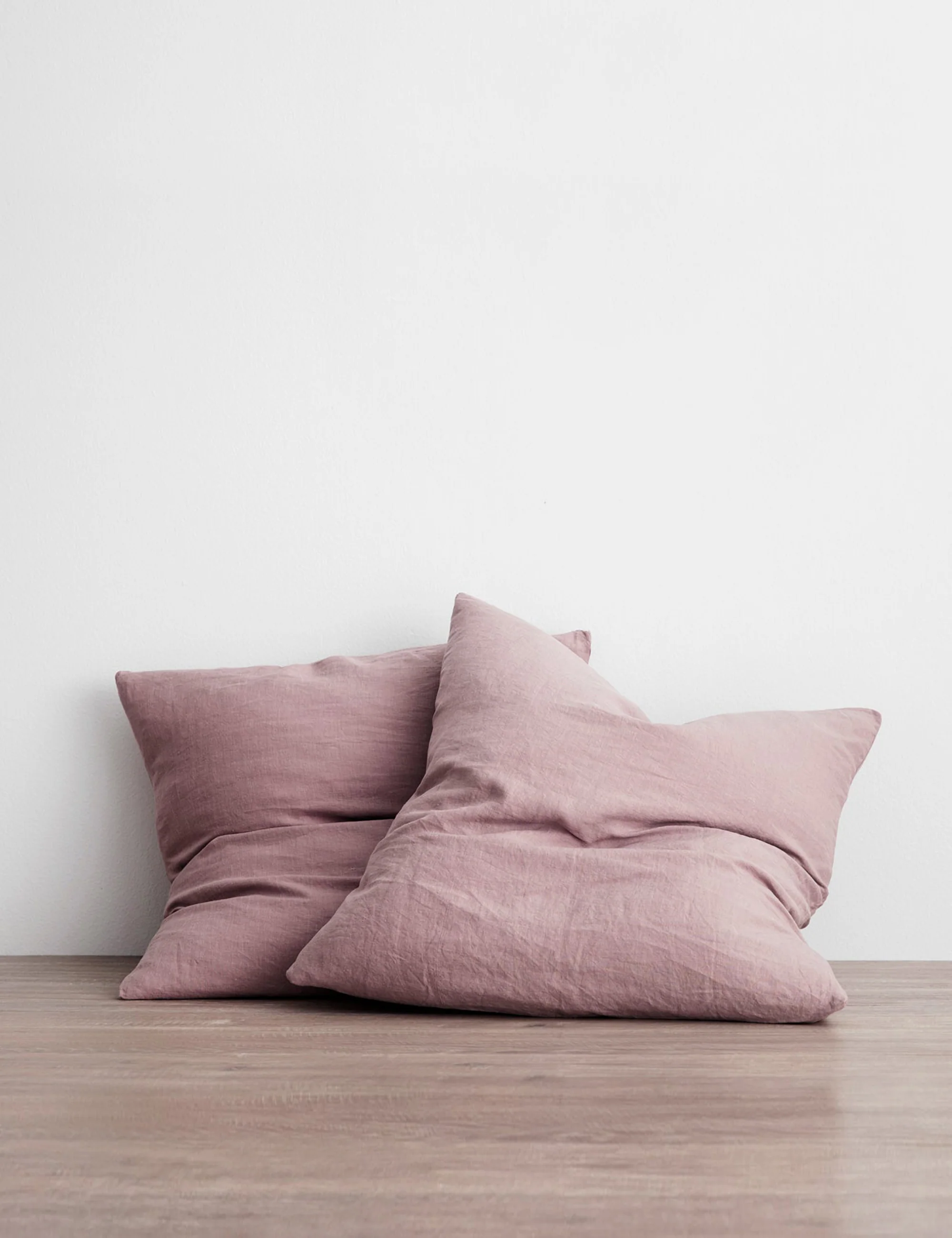 European Flax Linen Pillowcases (Set of 2) by Cultiver - Image 15