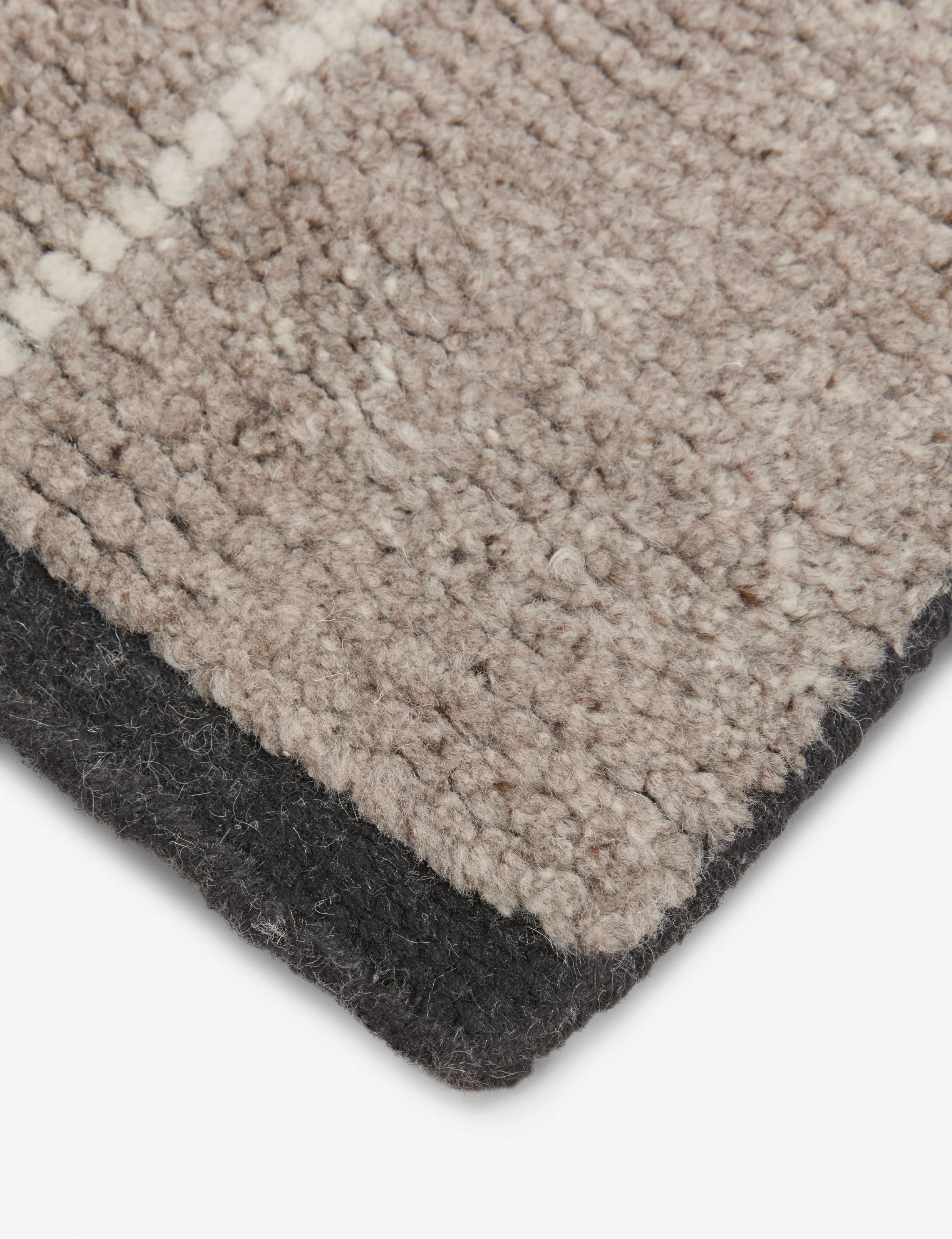 Diora Moroccan-Style Hand-Knotted Wool Rug - Image 4