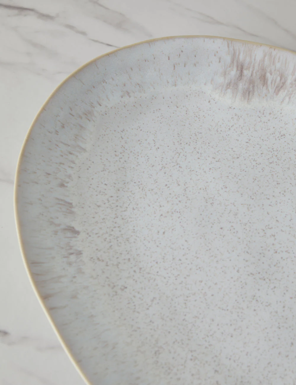 Eivissa Oval Serving Platte by Casafina - Image 10