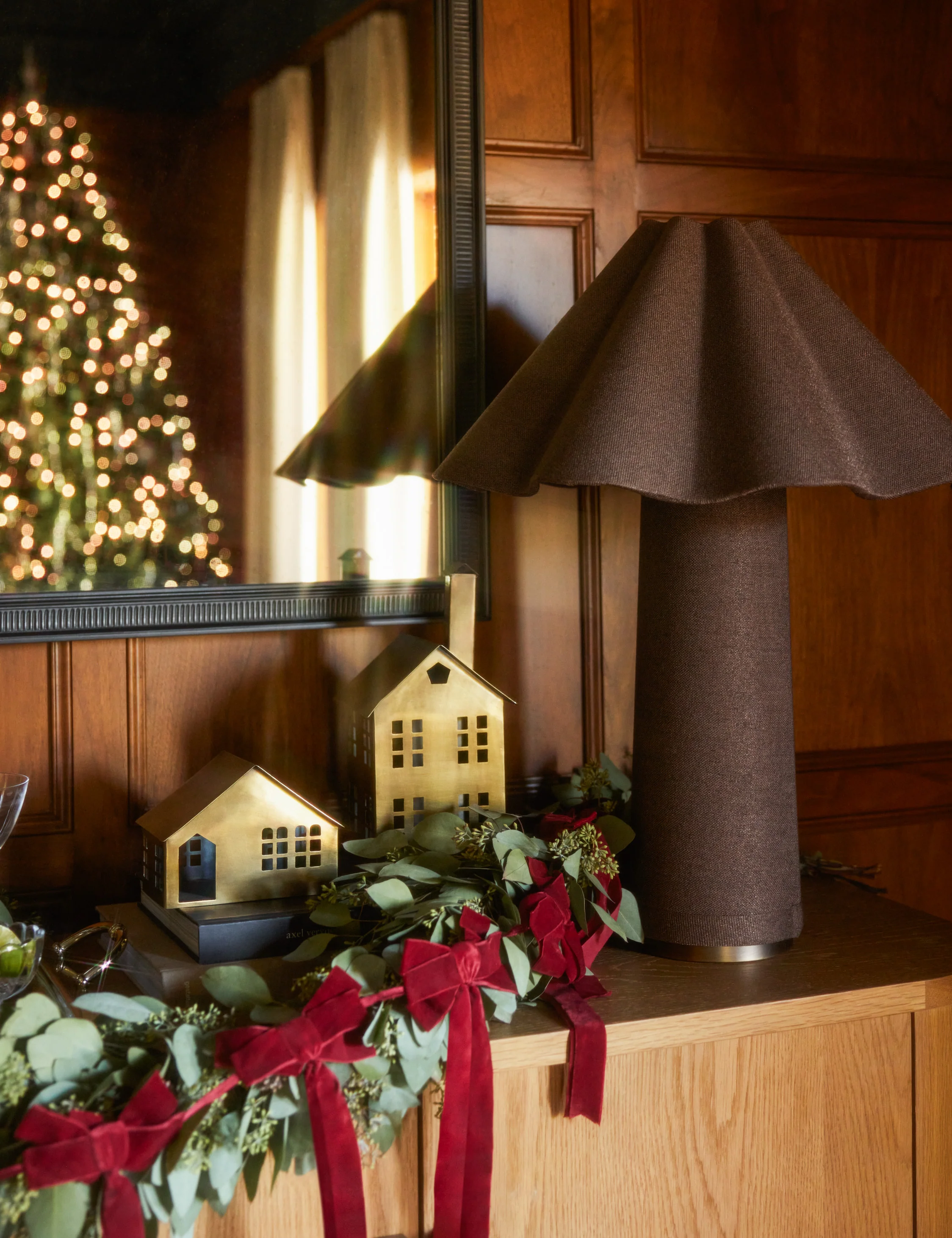 Elodie Mantel Houses (Set of 2) - Image 3
