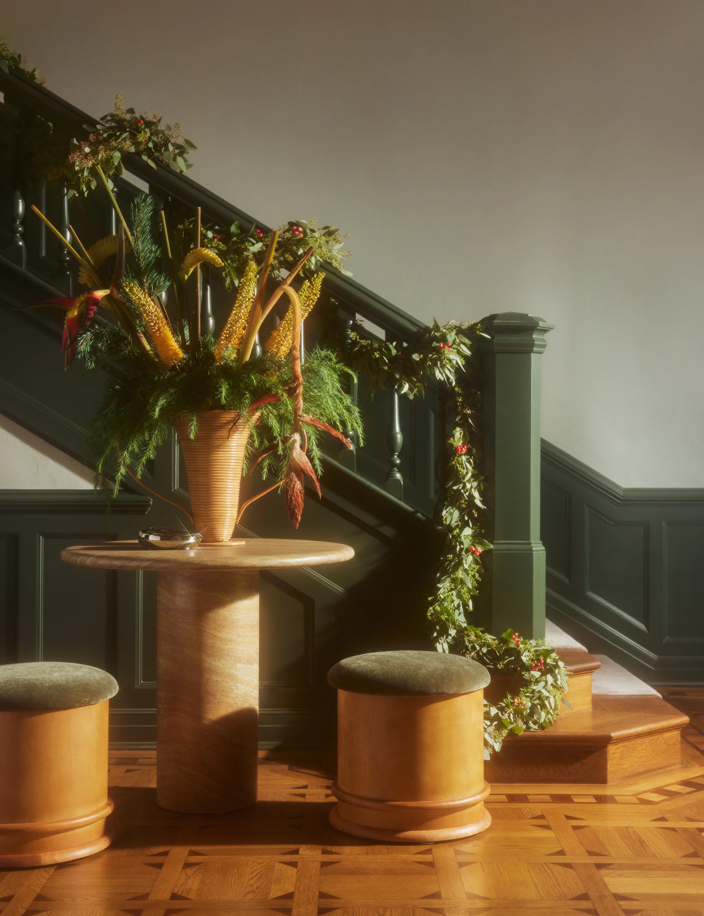 Fresh Handmade Seeded Eucalyptus Garland - Image 4