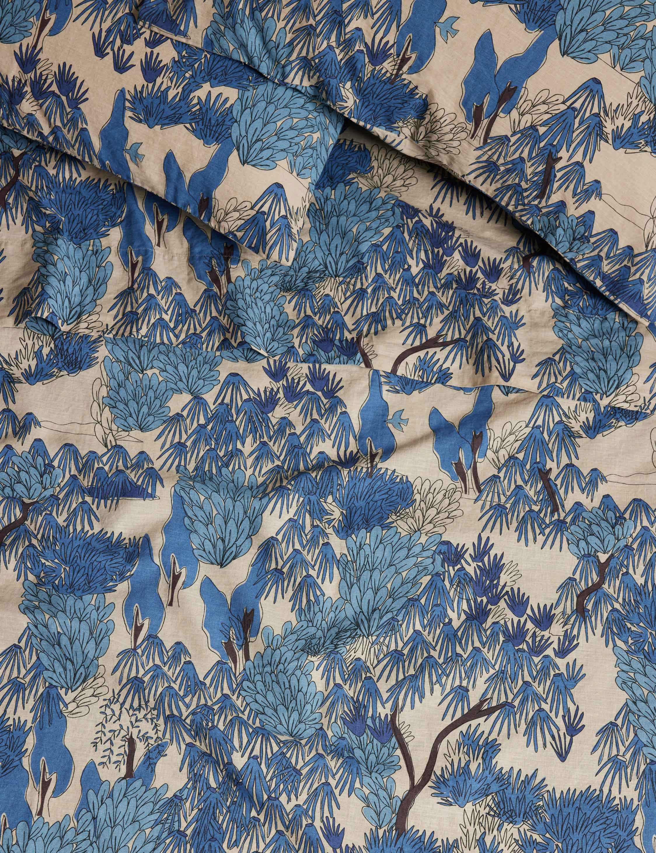 Garden Walk Linen Cotton Pillowcase (Set of 2) by Sarah Sherman Samuel - Image 5