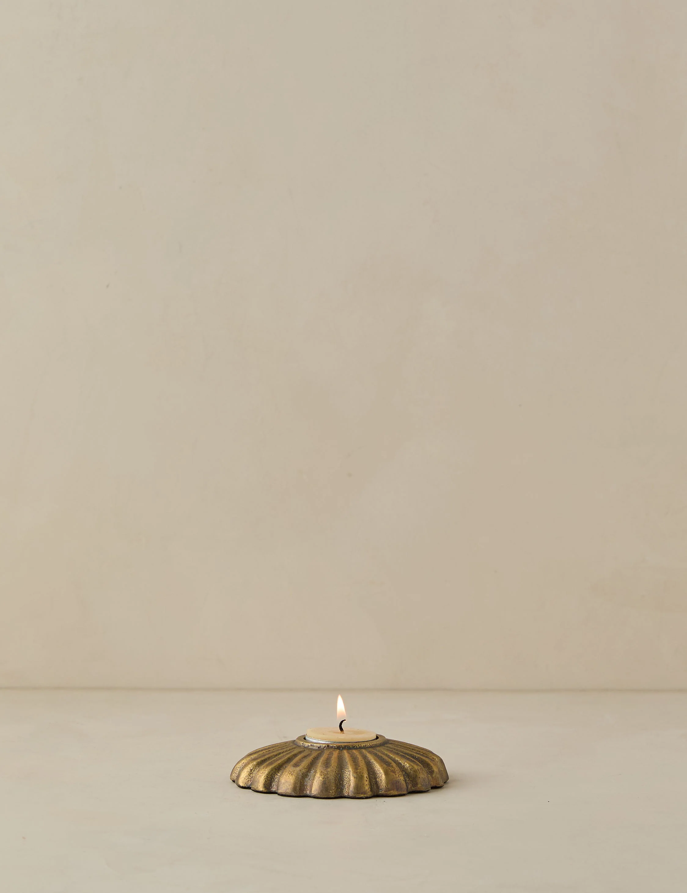 Giovanna Candle Holder - Image 7