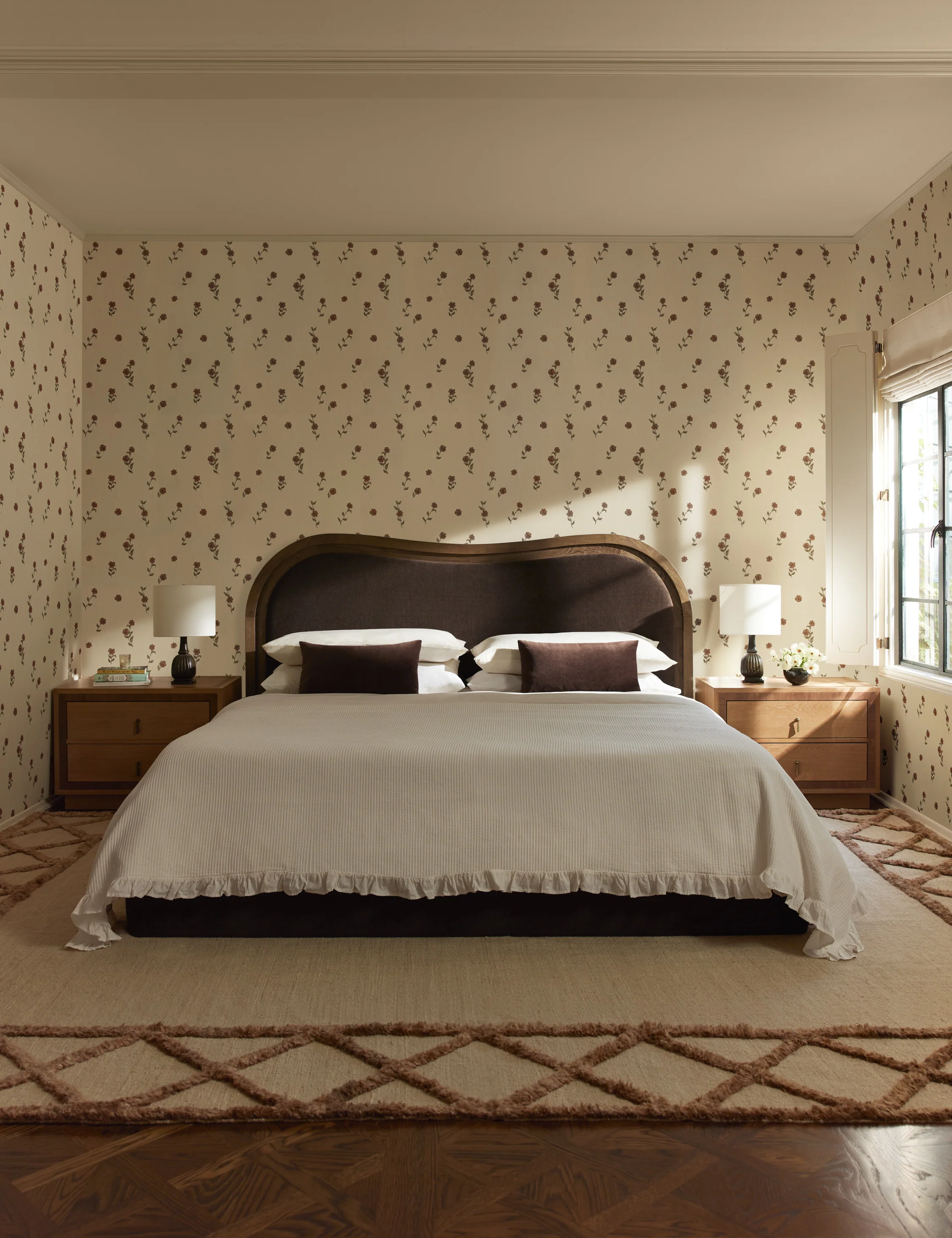 Greenbury Platform Bed - Image 22