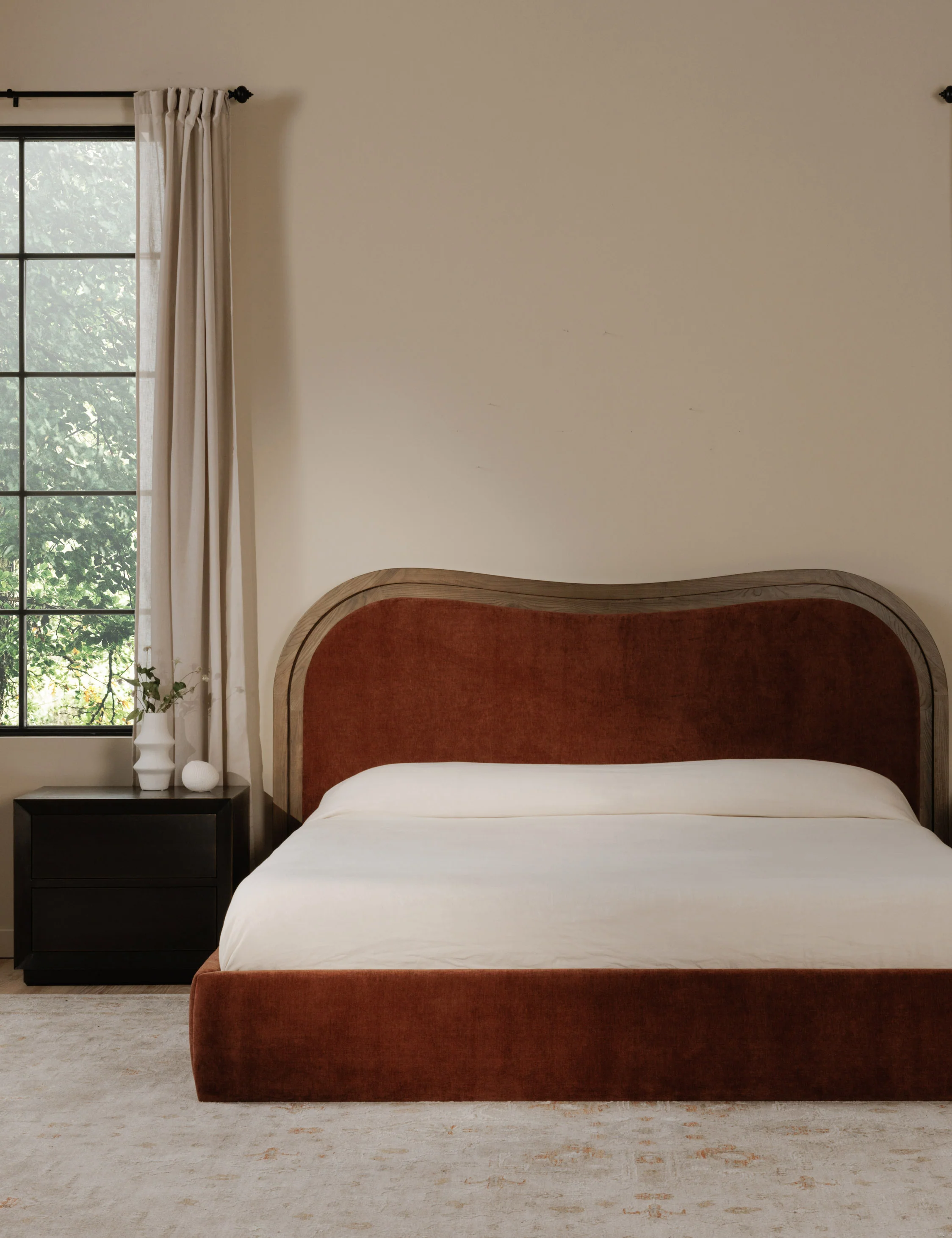 Greenbury Platform Bed - Image 3