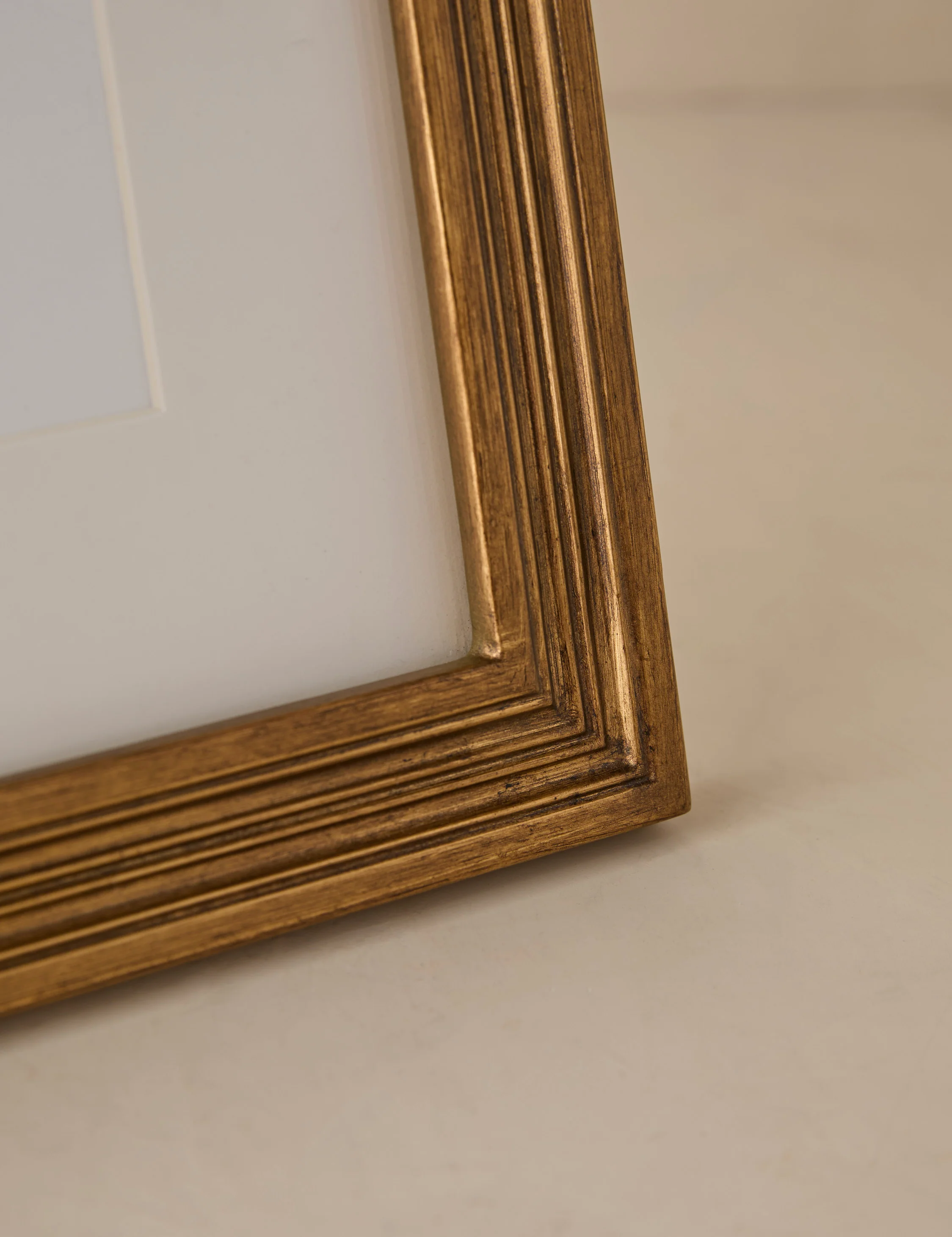 Haisley Picture Frame - Image 10