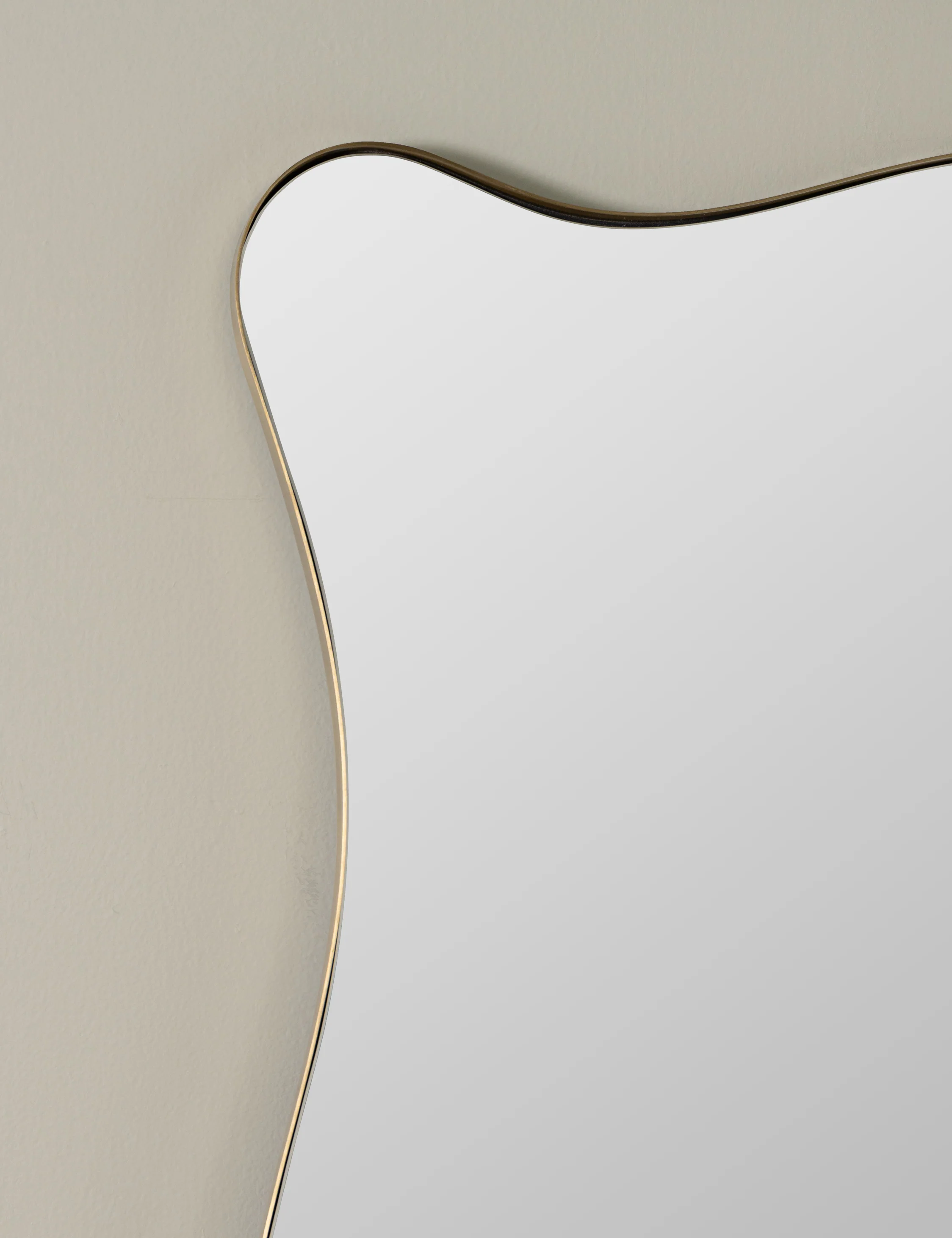 Halberg Floor Mirror - Image 4