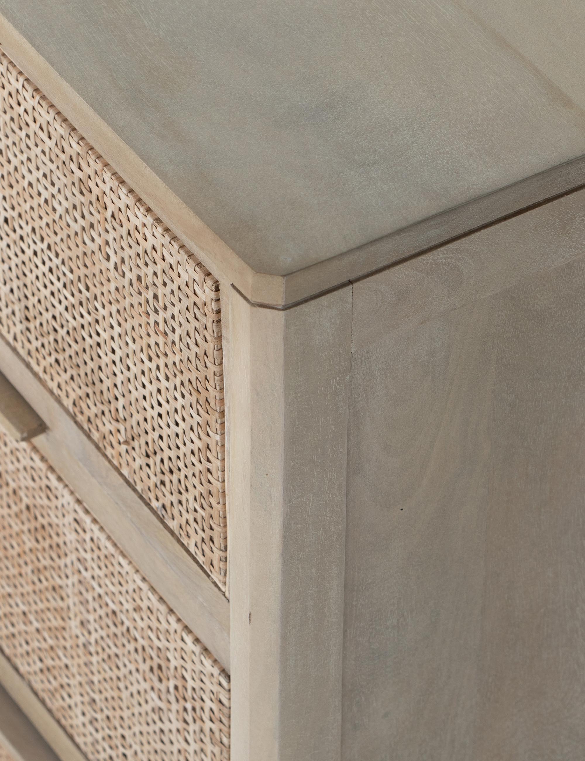 Hannah 6-Drawer Dresser - Image 16