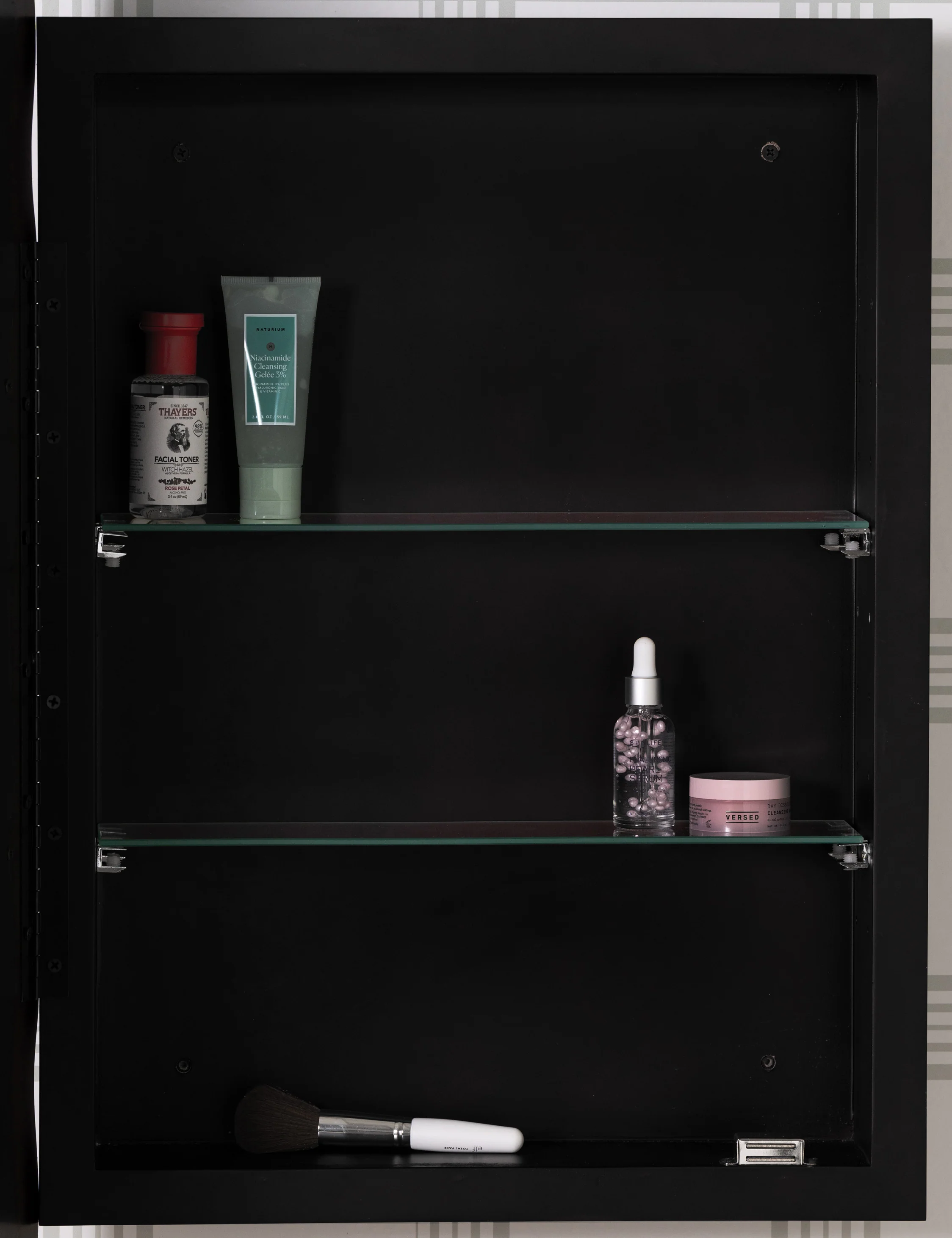 Haston Medicine Cabinet - Image 3