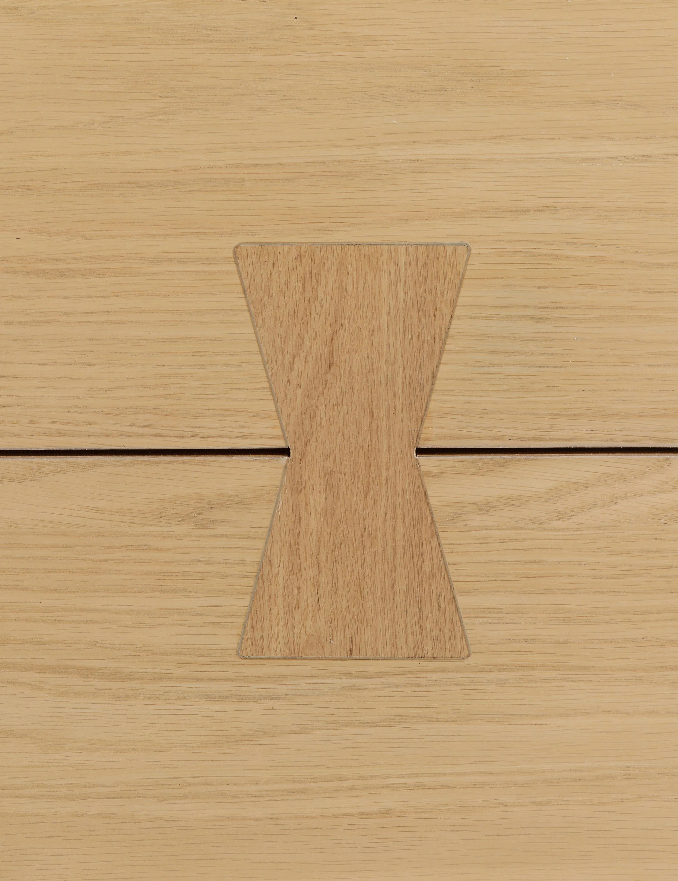 Hendon Dining Table - Image 6