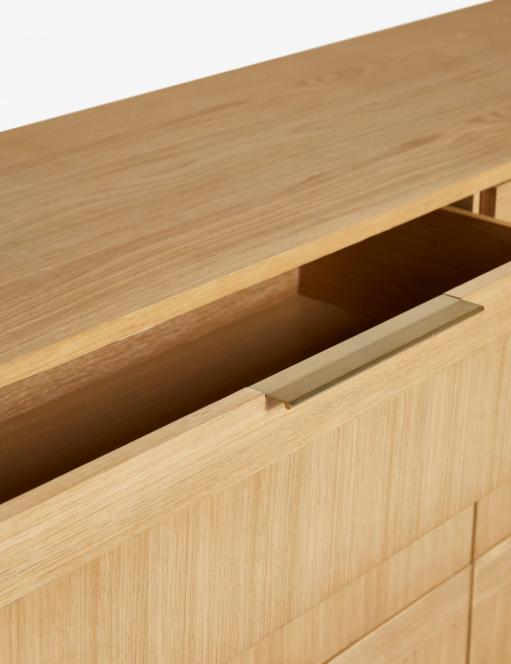 Hillard 6-Drawer Dresser - Image 7