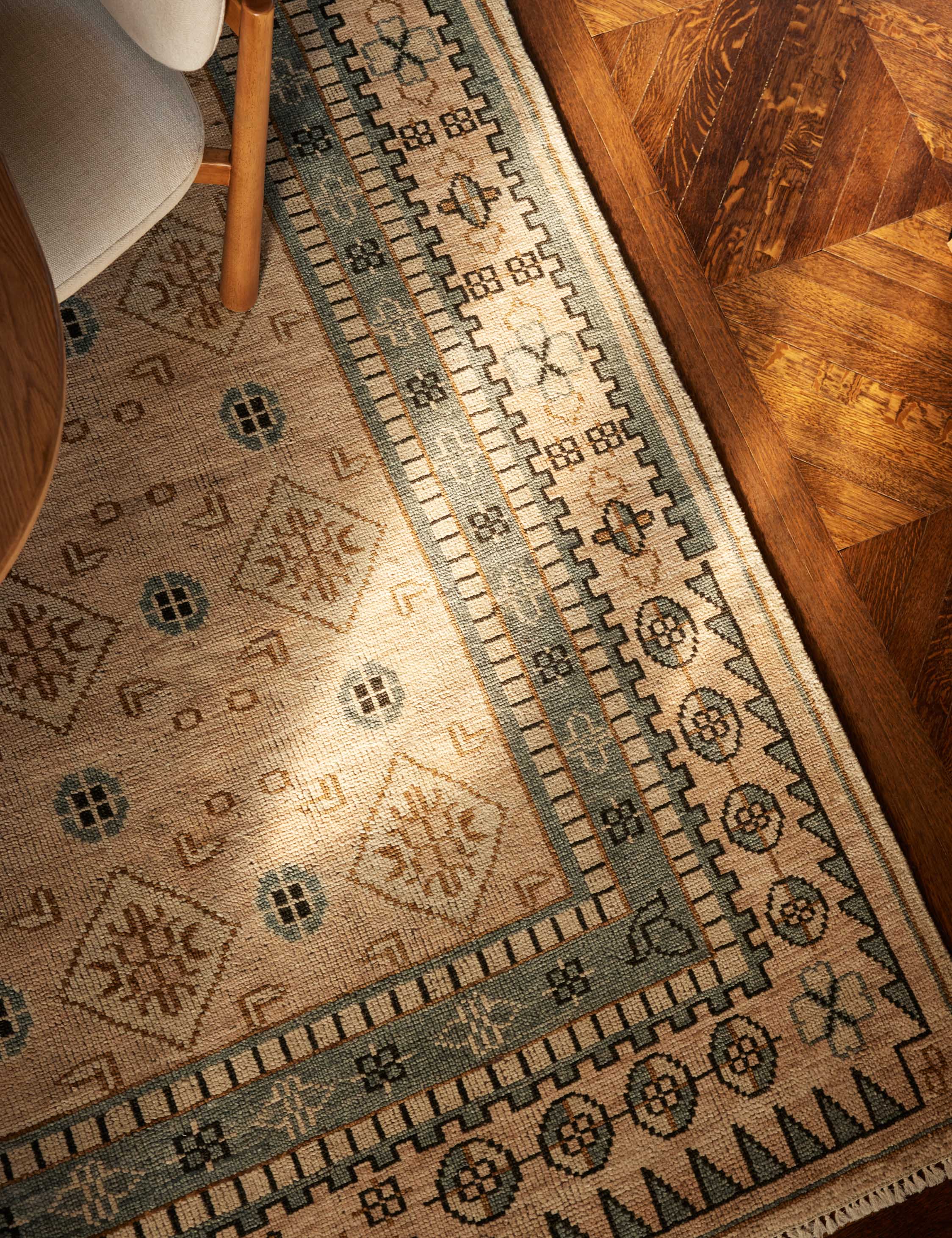 Hirsh Hand-Knotted Wool Rug - Image 4