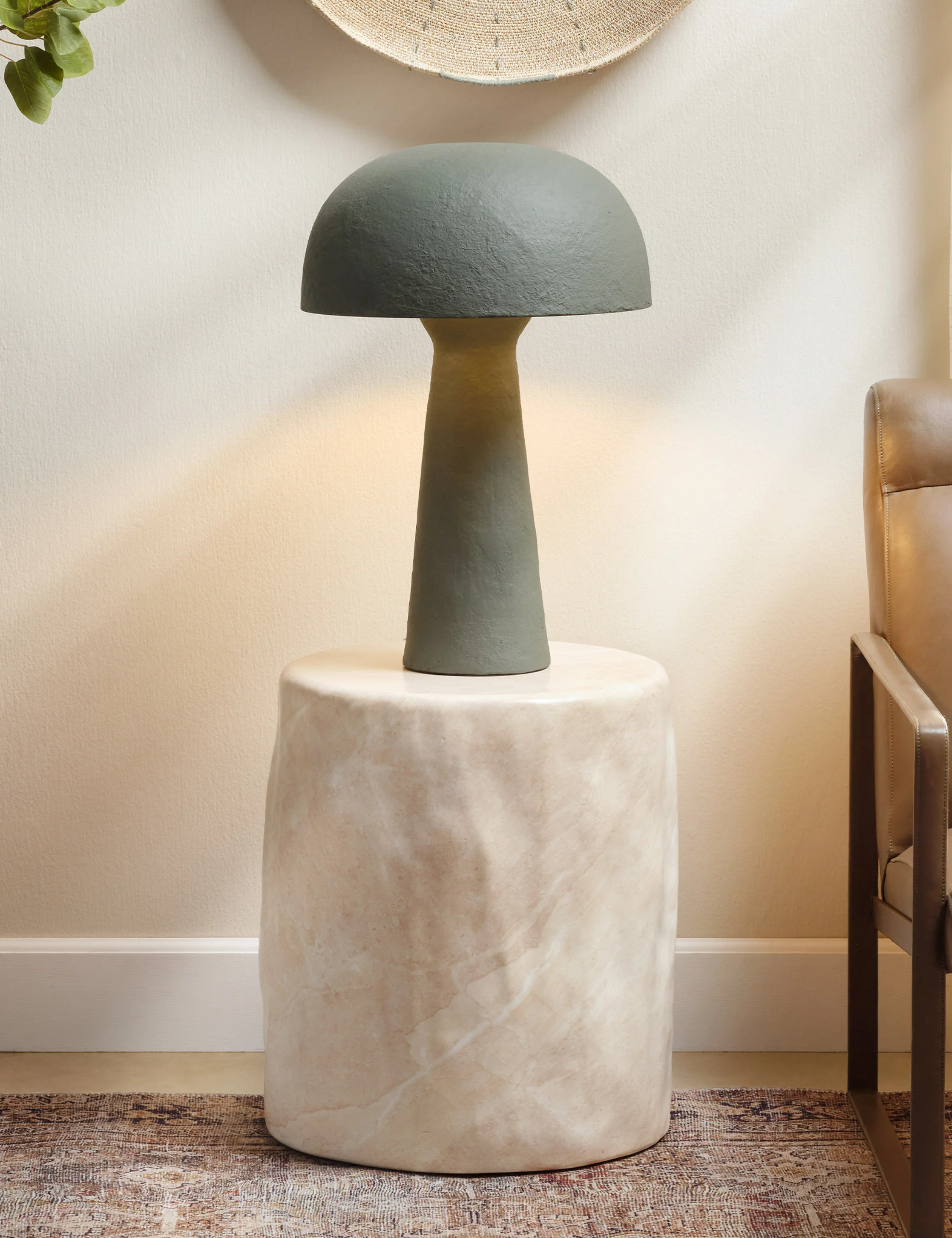 Jaffe Table Lamp - Image 4