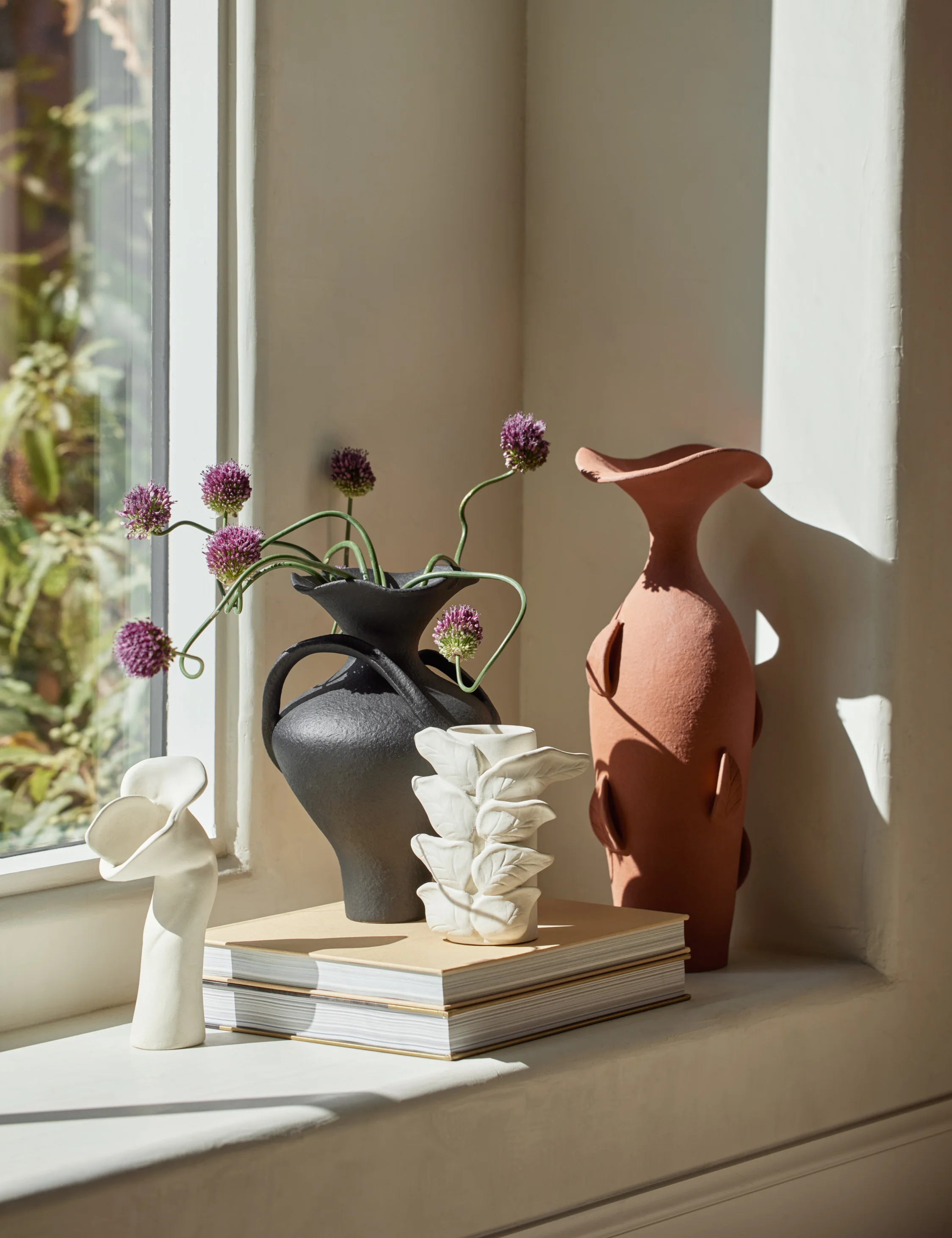 Lahtee Vase by Sarah Sherman Samuel - Image 4