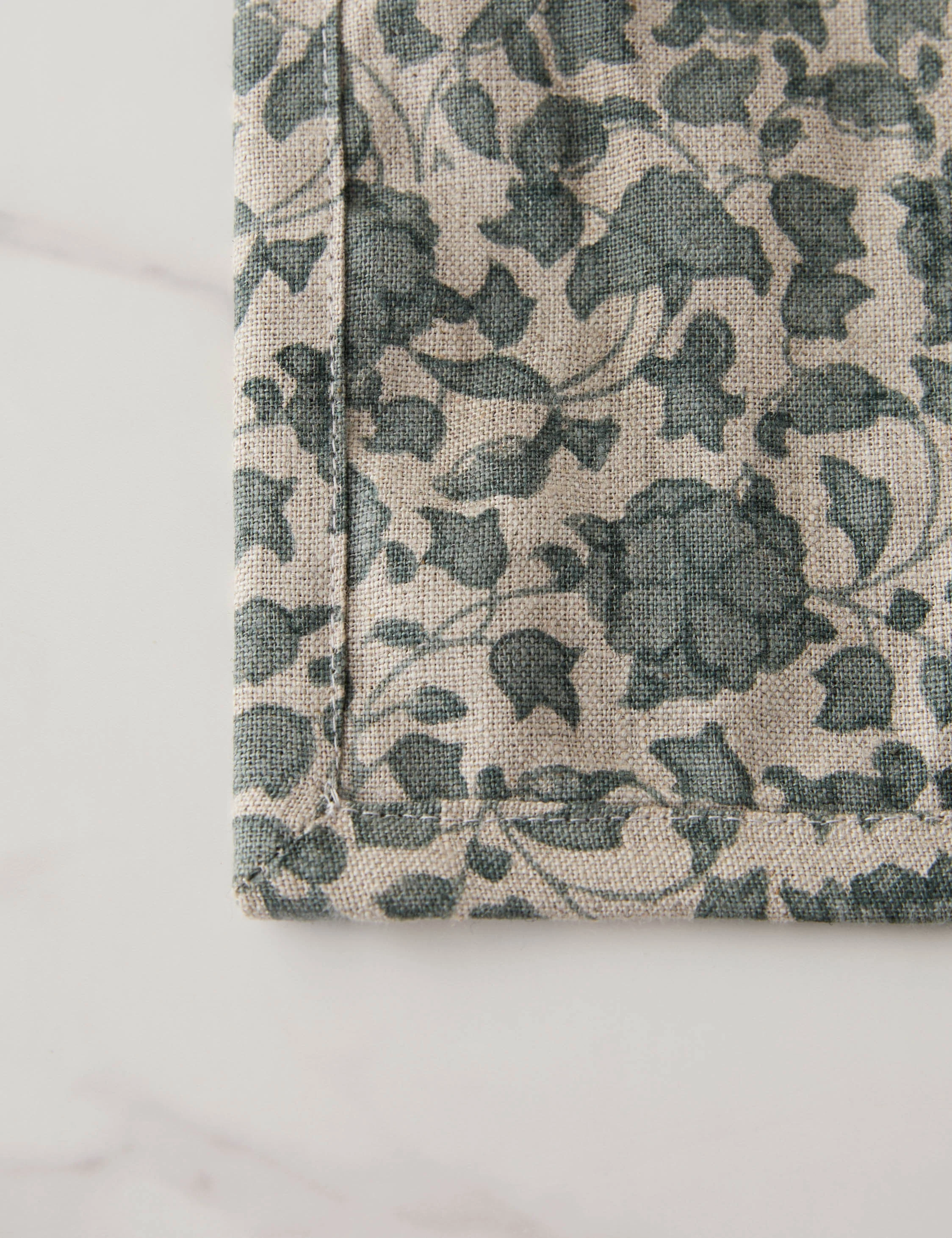 Lavelanet Table Linens - Image 15