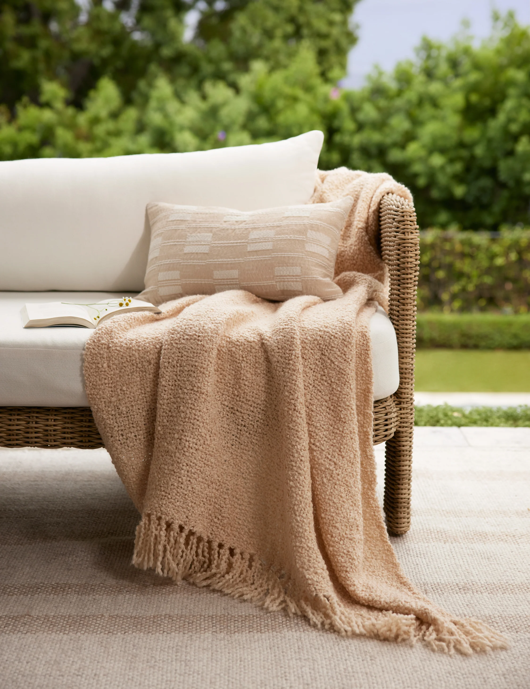 Leighton Indoor / Outdoor Pillow - Image 12