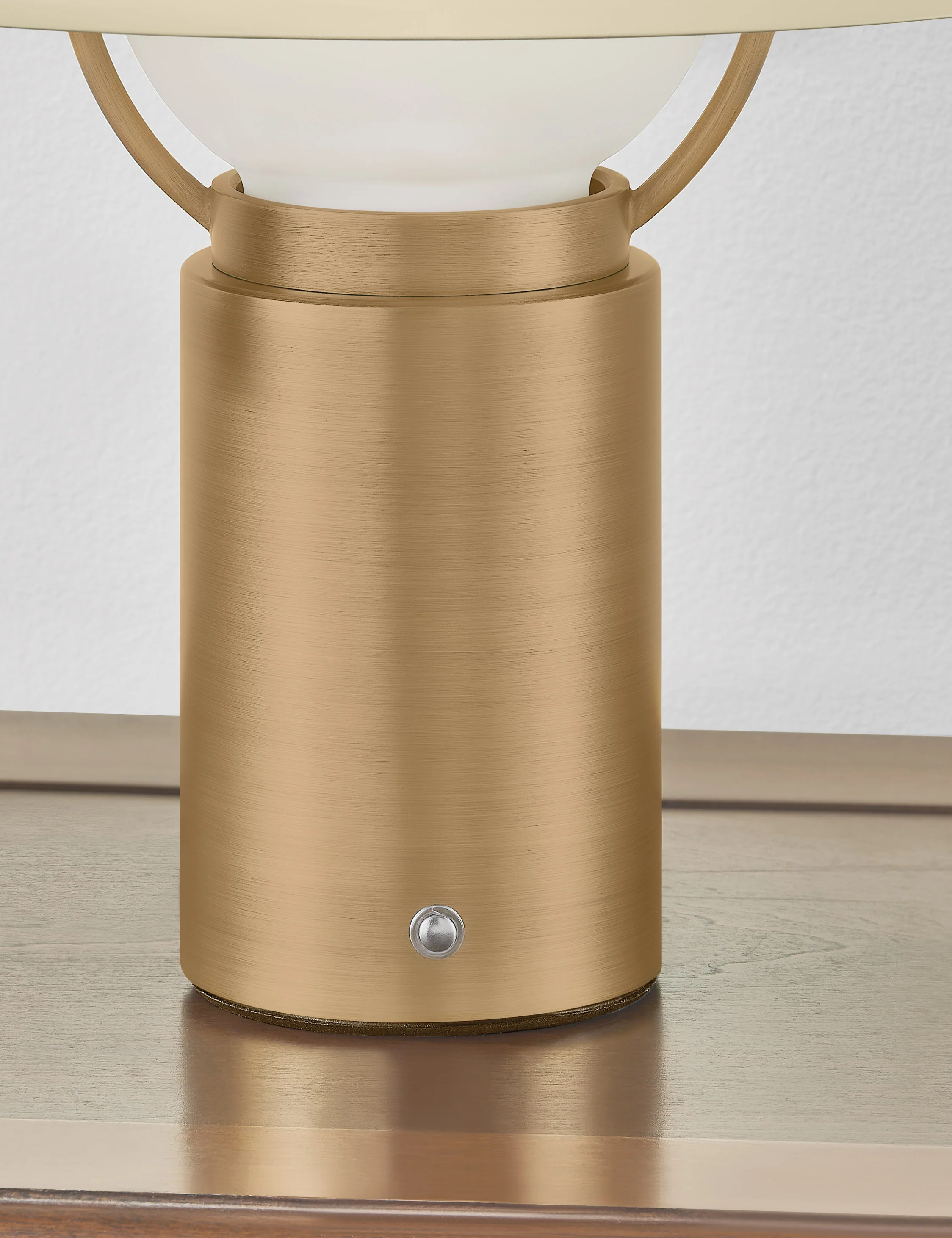 Leland Cordless Table Lamp - Image 4