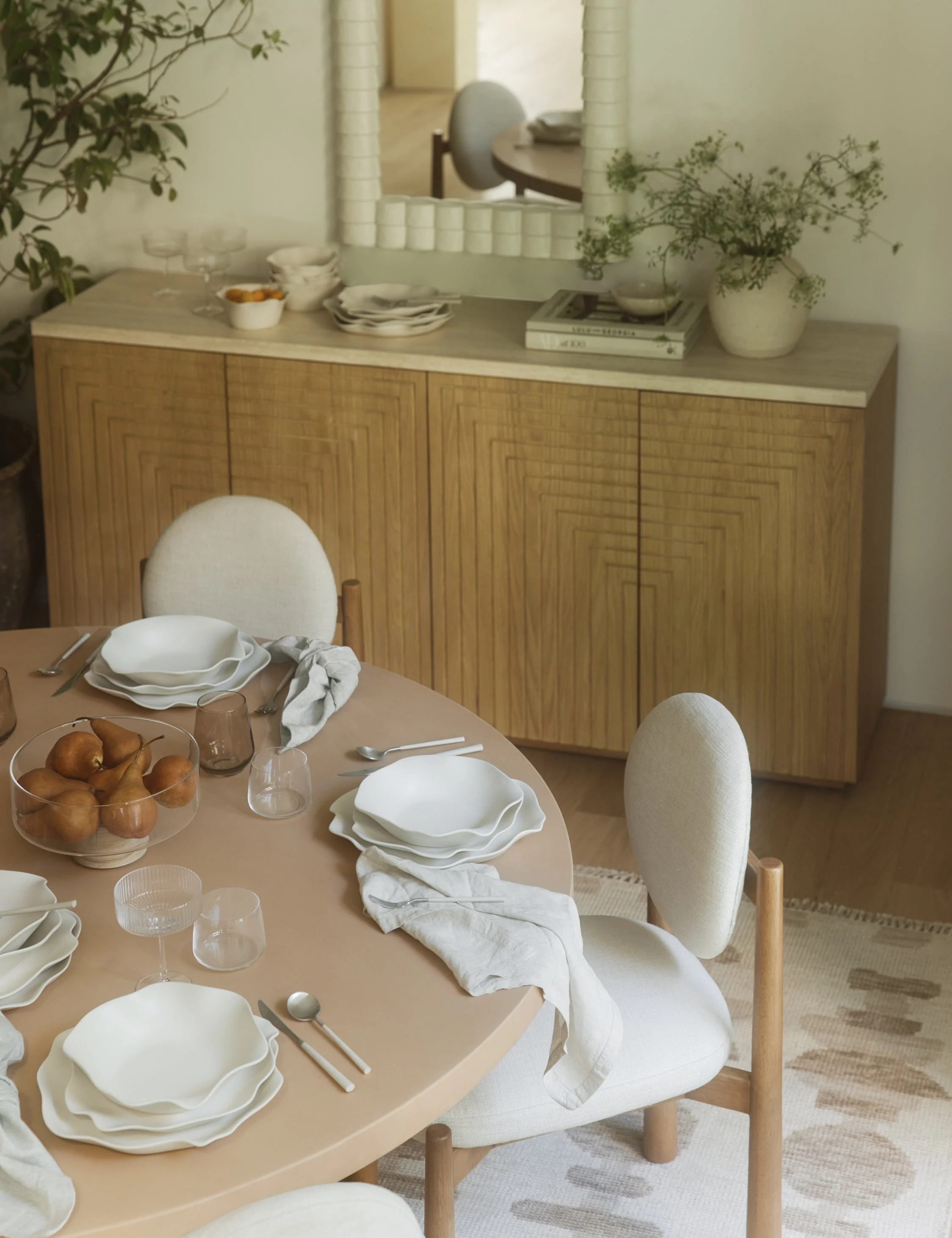 Lotta Glass Serveware by LSA International - Image 5
