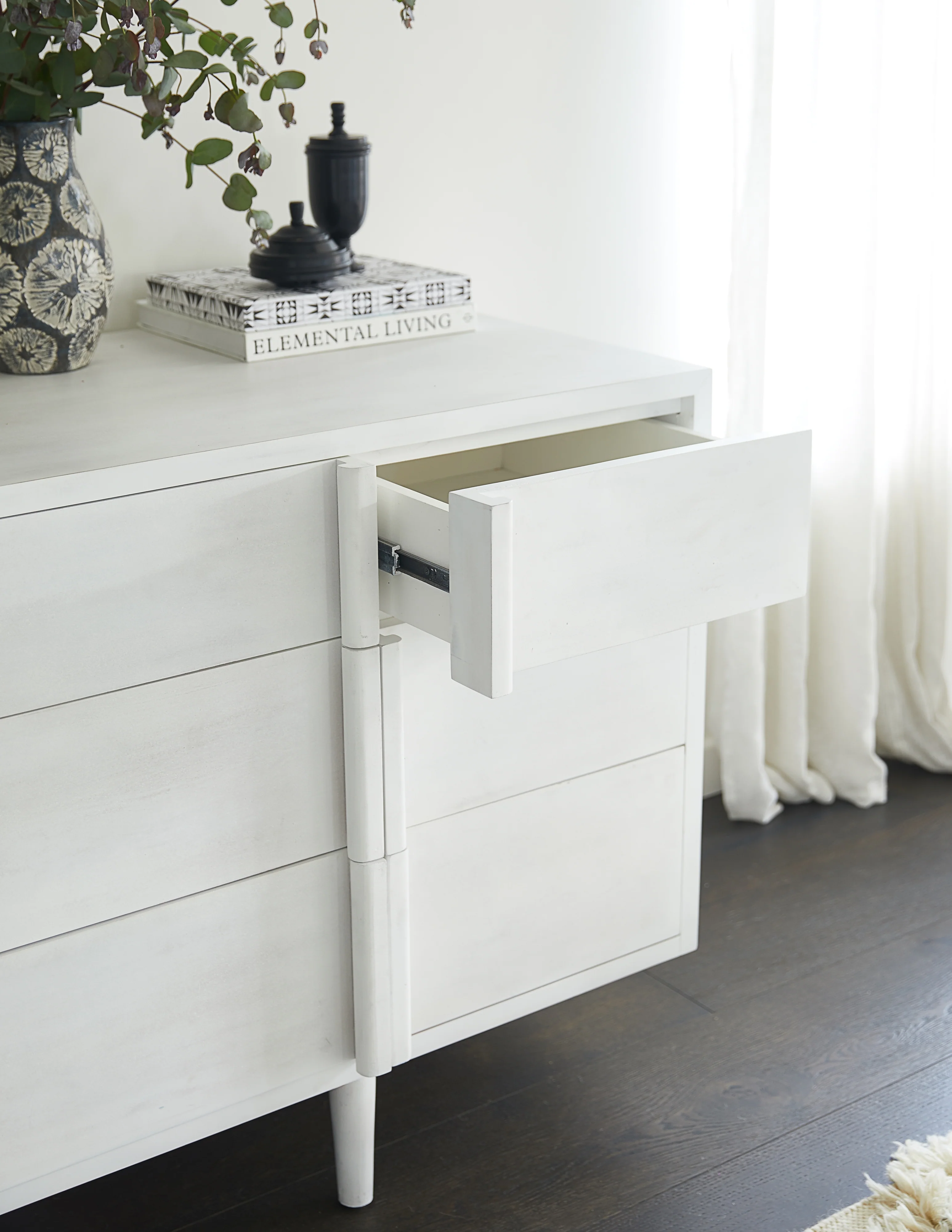Maci Dresser - Image 3