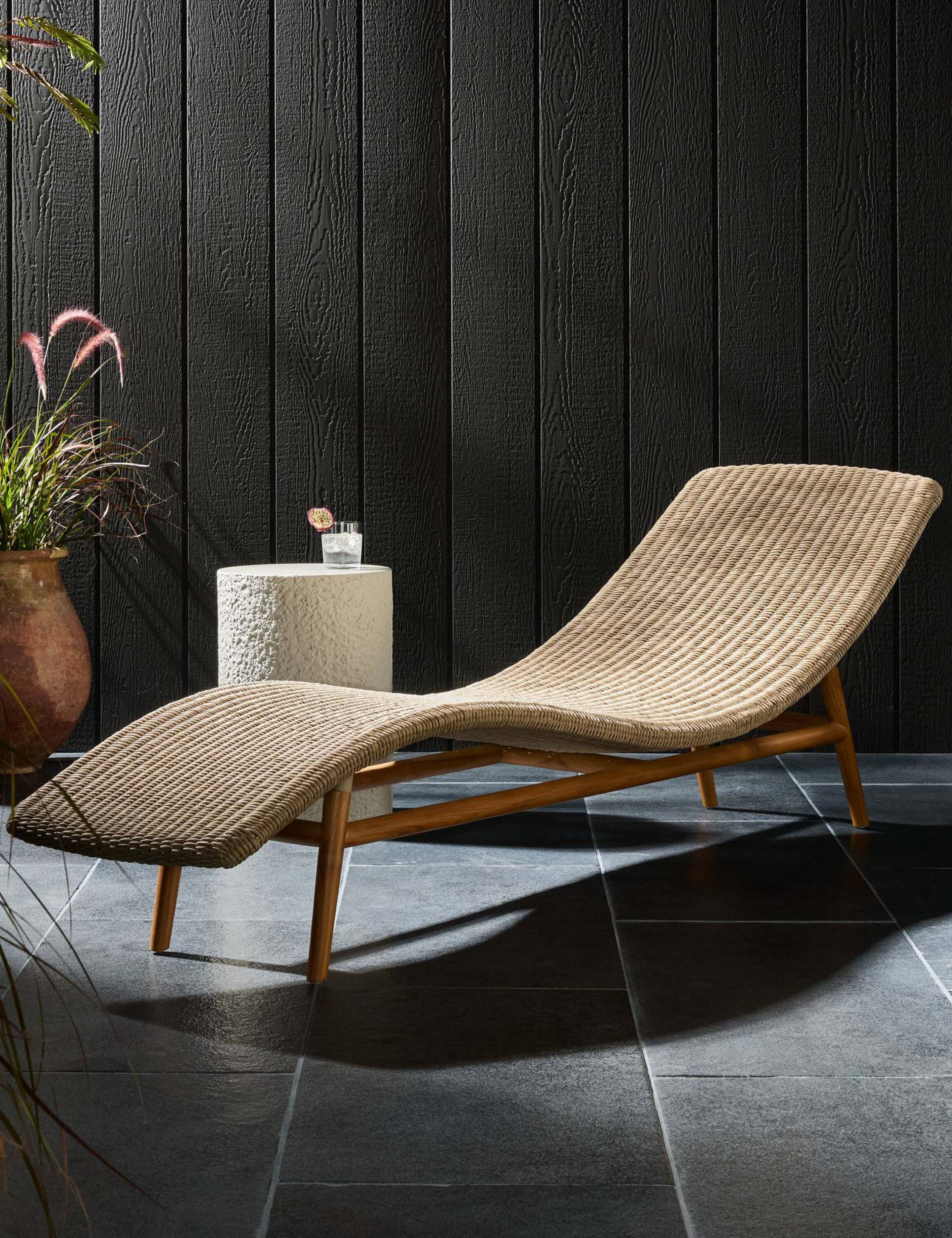 Manila Indoor / Outdoor Chaise - Image 3