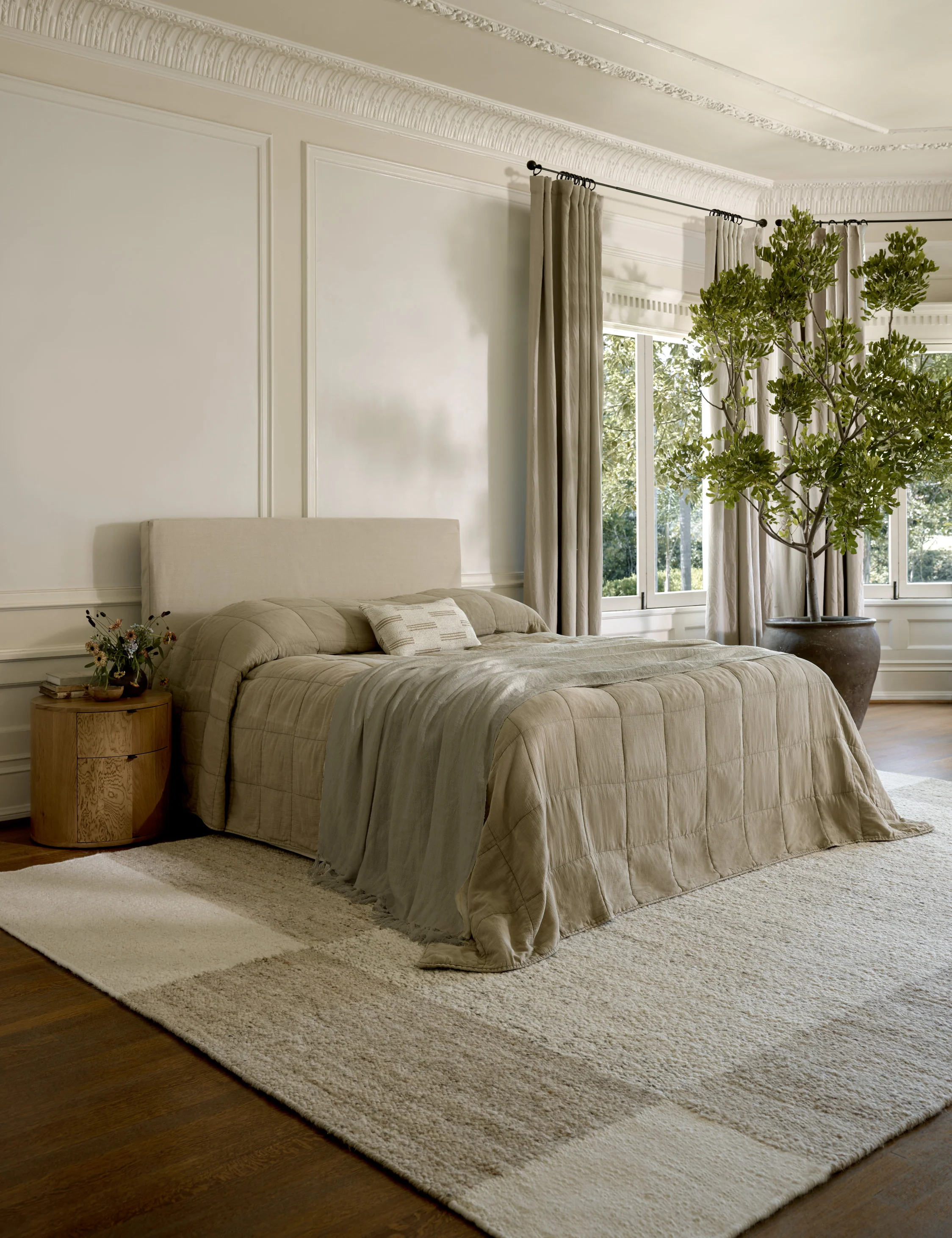 Maura Slipcover Bed