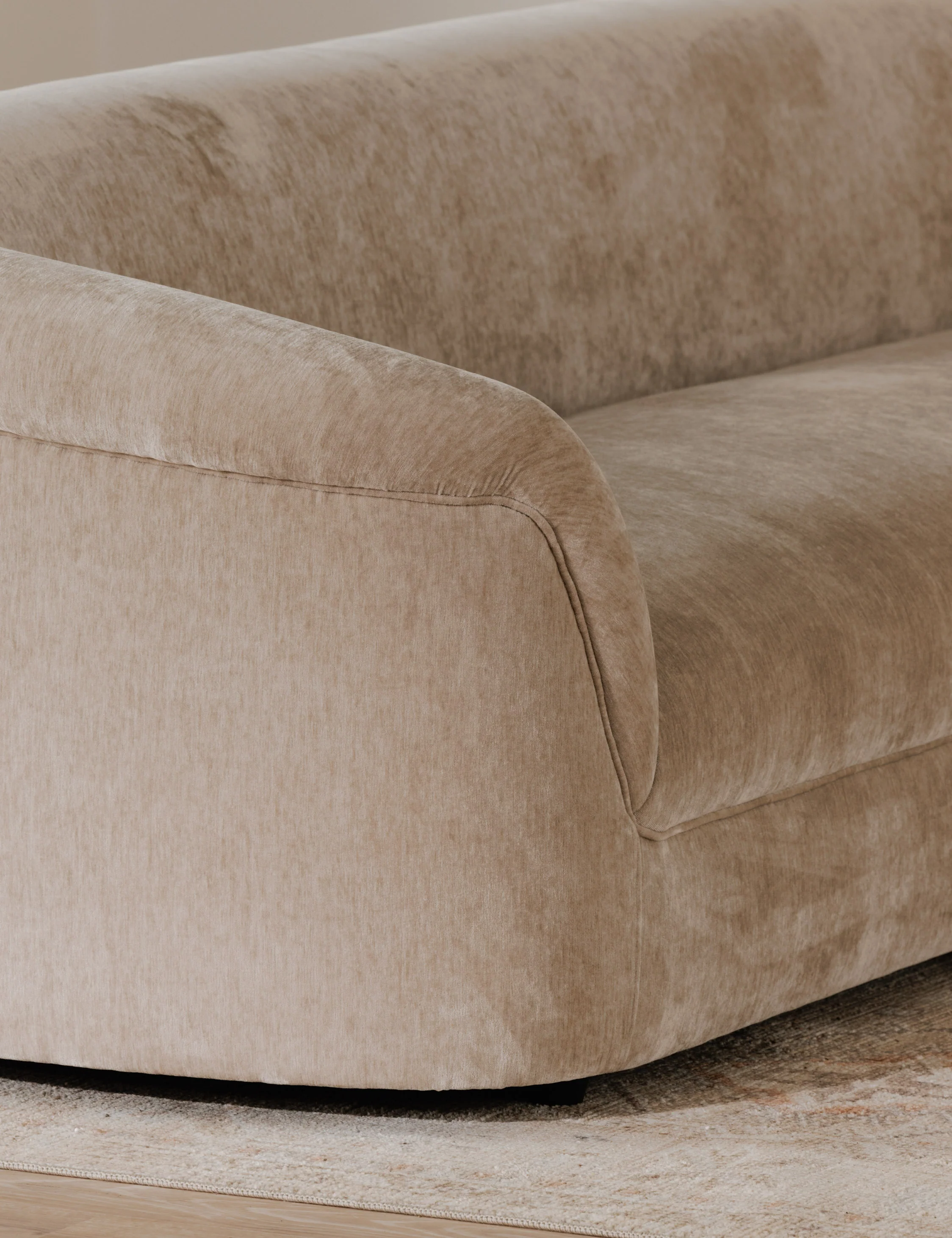 McCartney Sofa - Image 12
