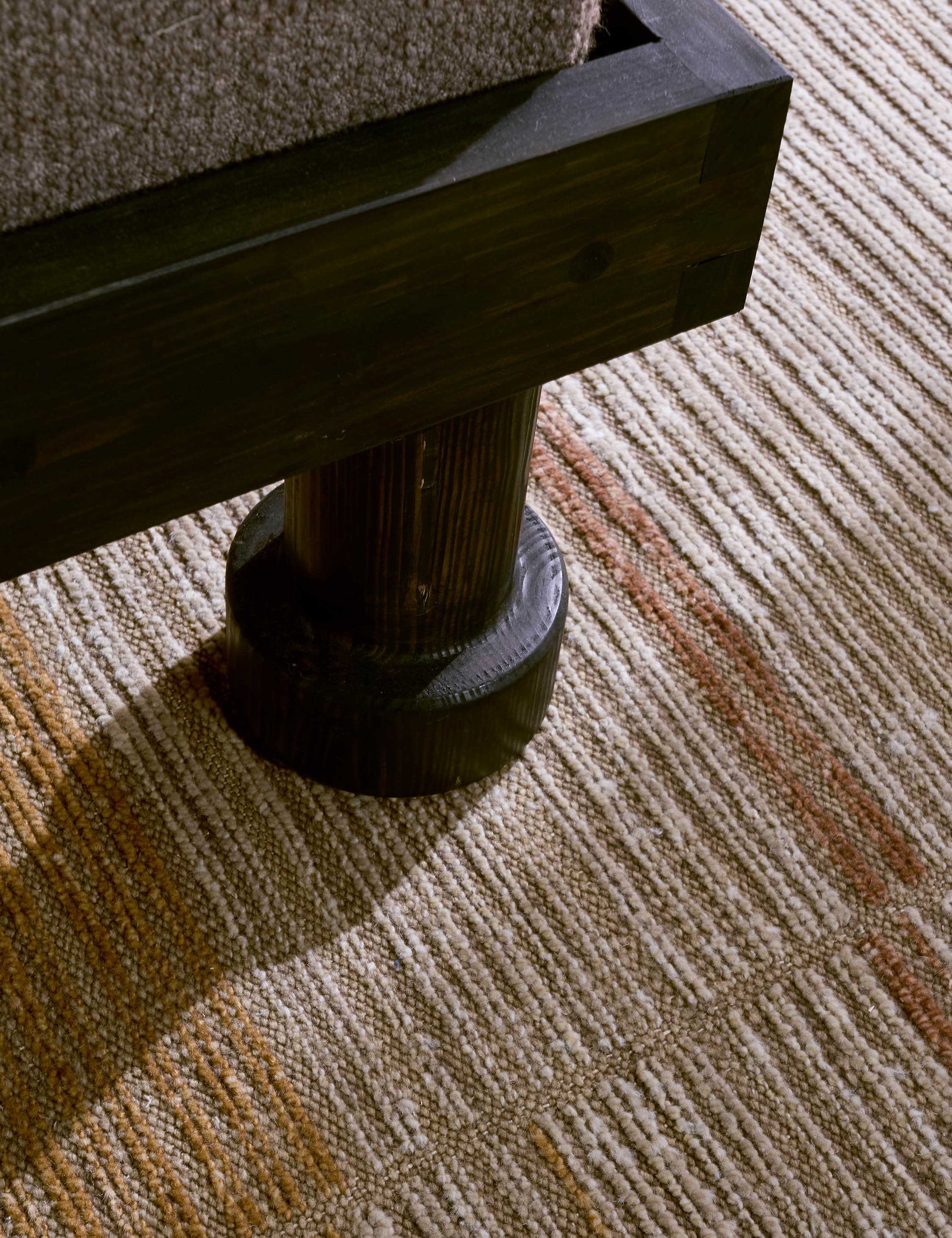 Merida Hand-Knotted Wool Rug - Image 5