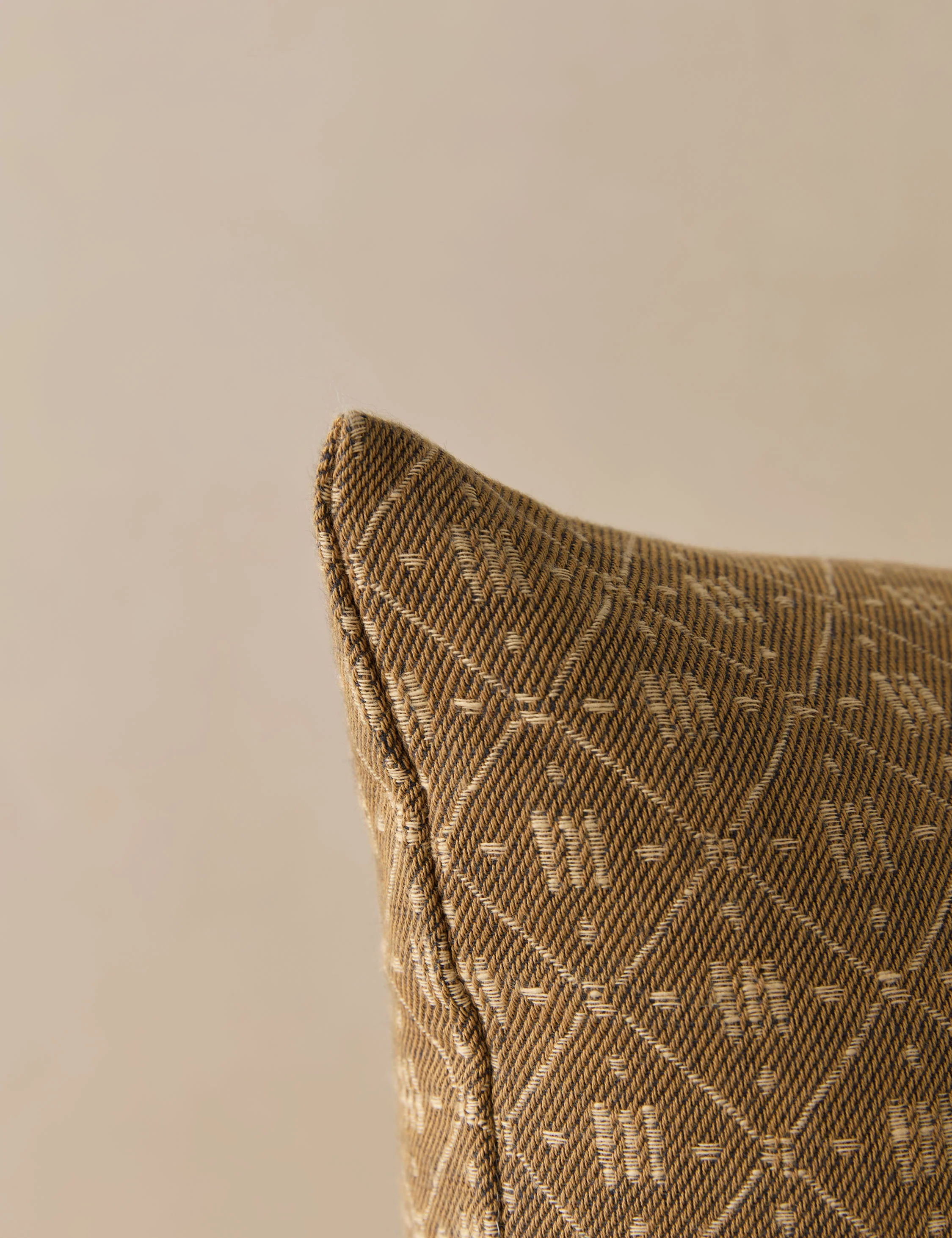 Merola Jacquard Pillow Cover - Image 4