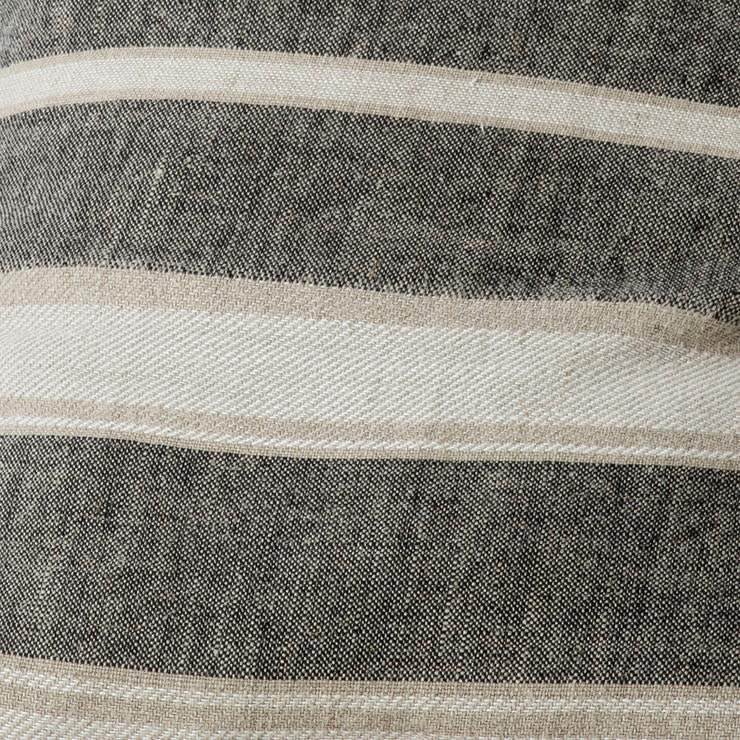 Mira Bed Cover by Cultiver - Image 3