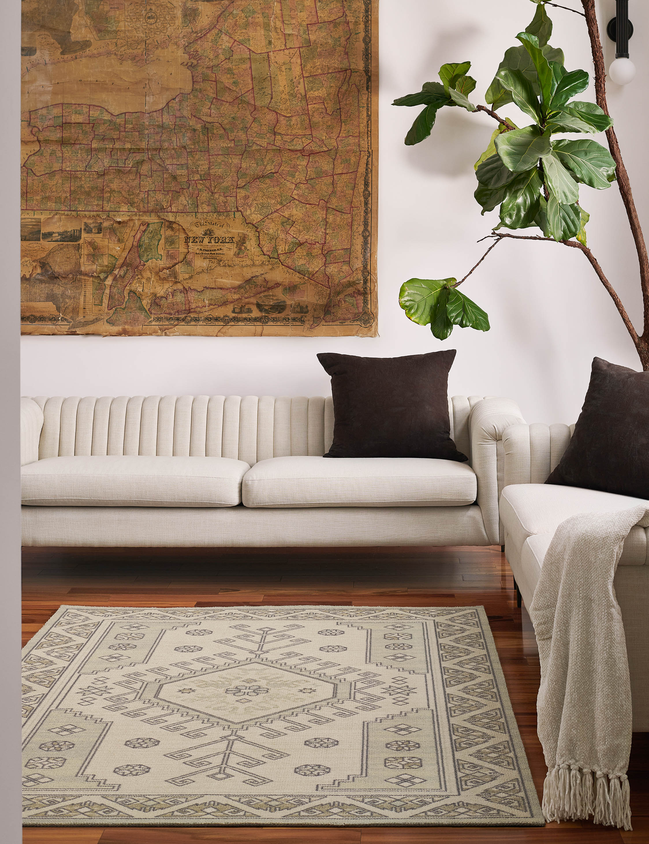 Navia Wool-Blend Rug - Image 3