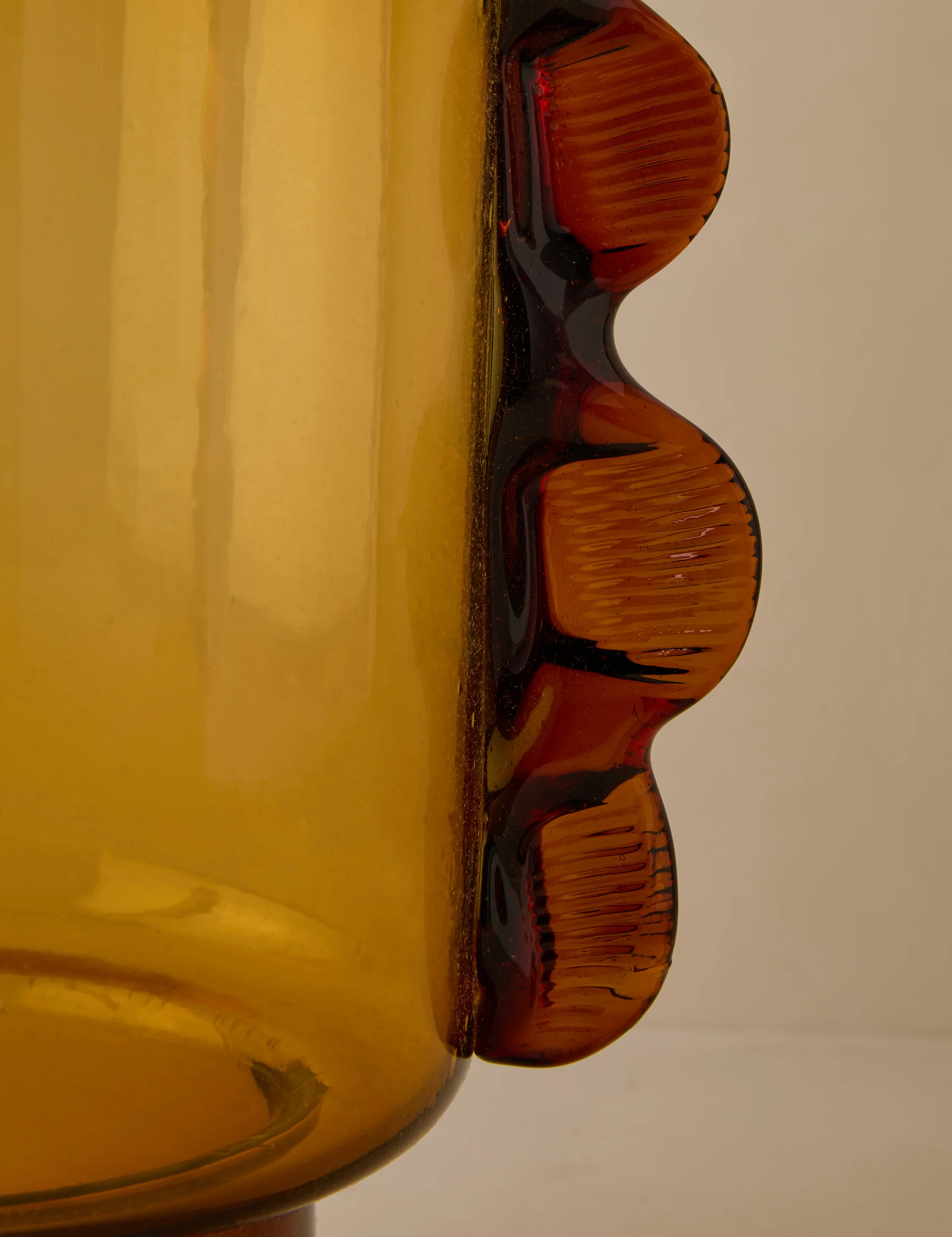 Nora Vase by Meso - Image 9